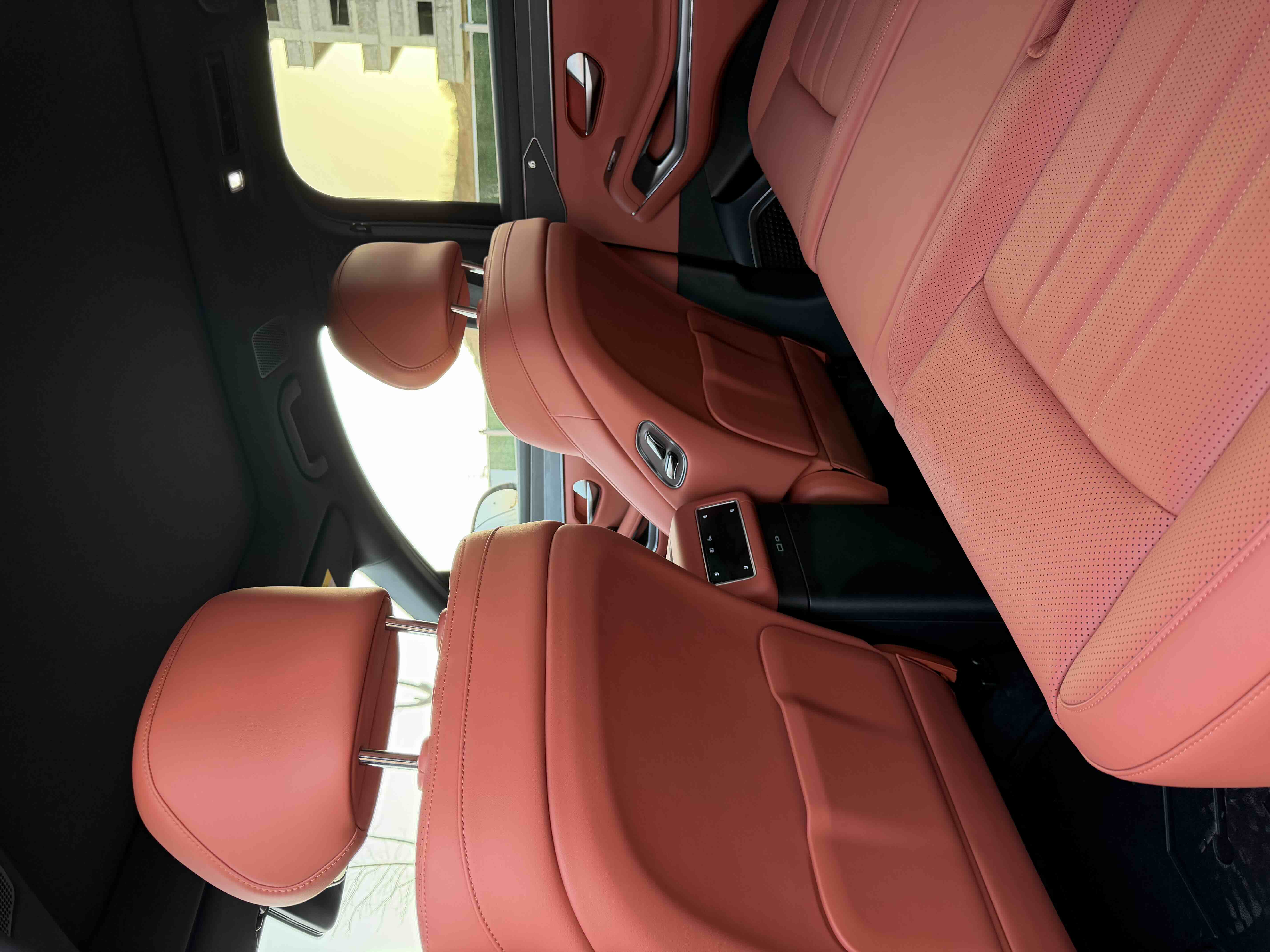 BYD Tang L 2025 immagine di auto #5