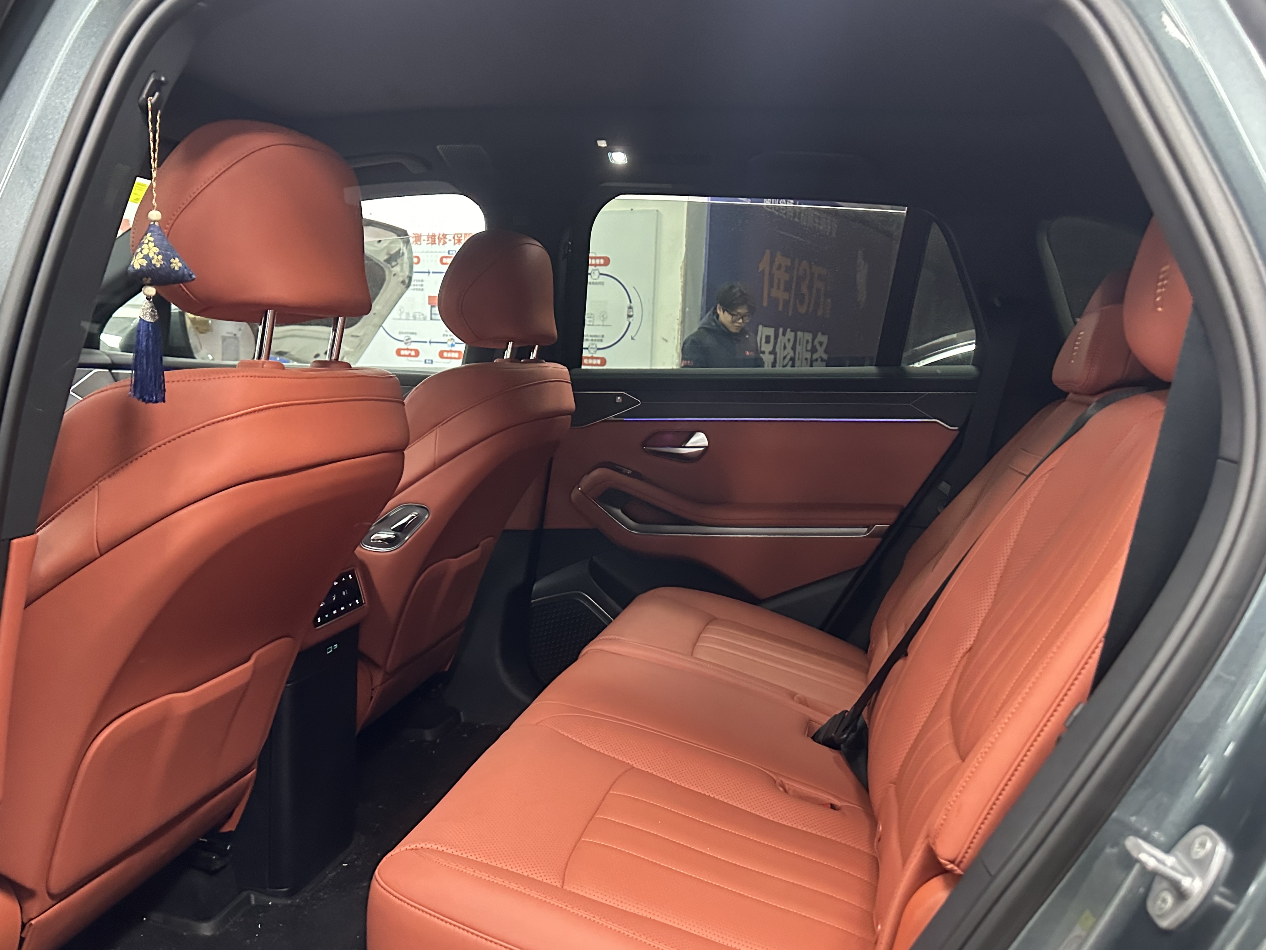 BYD Tang L 2025 car image #5