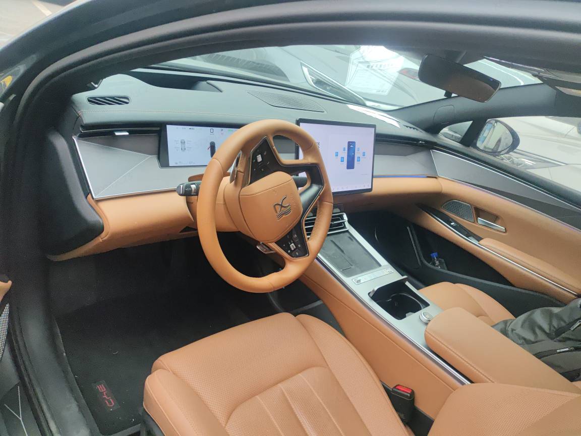 BYD HanL 2025 car image #5