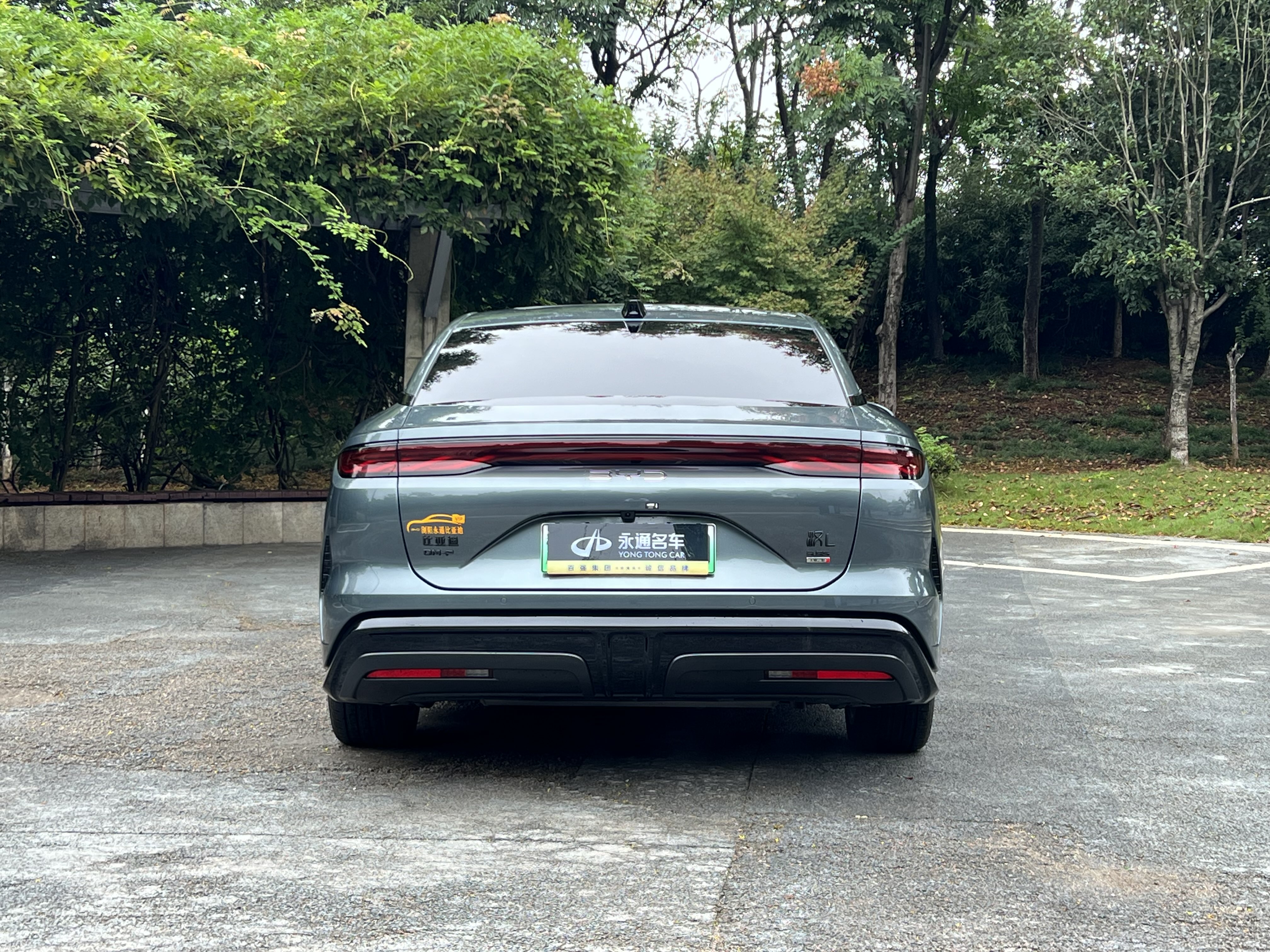 BYD HanL 2025 car image #5