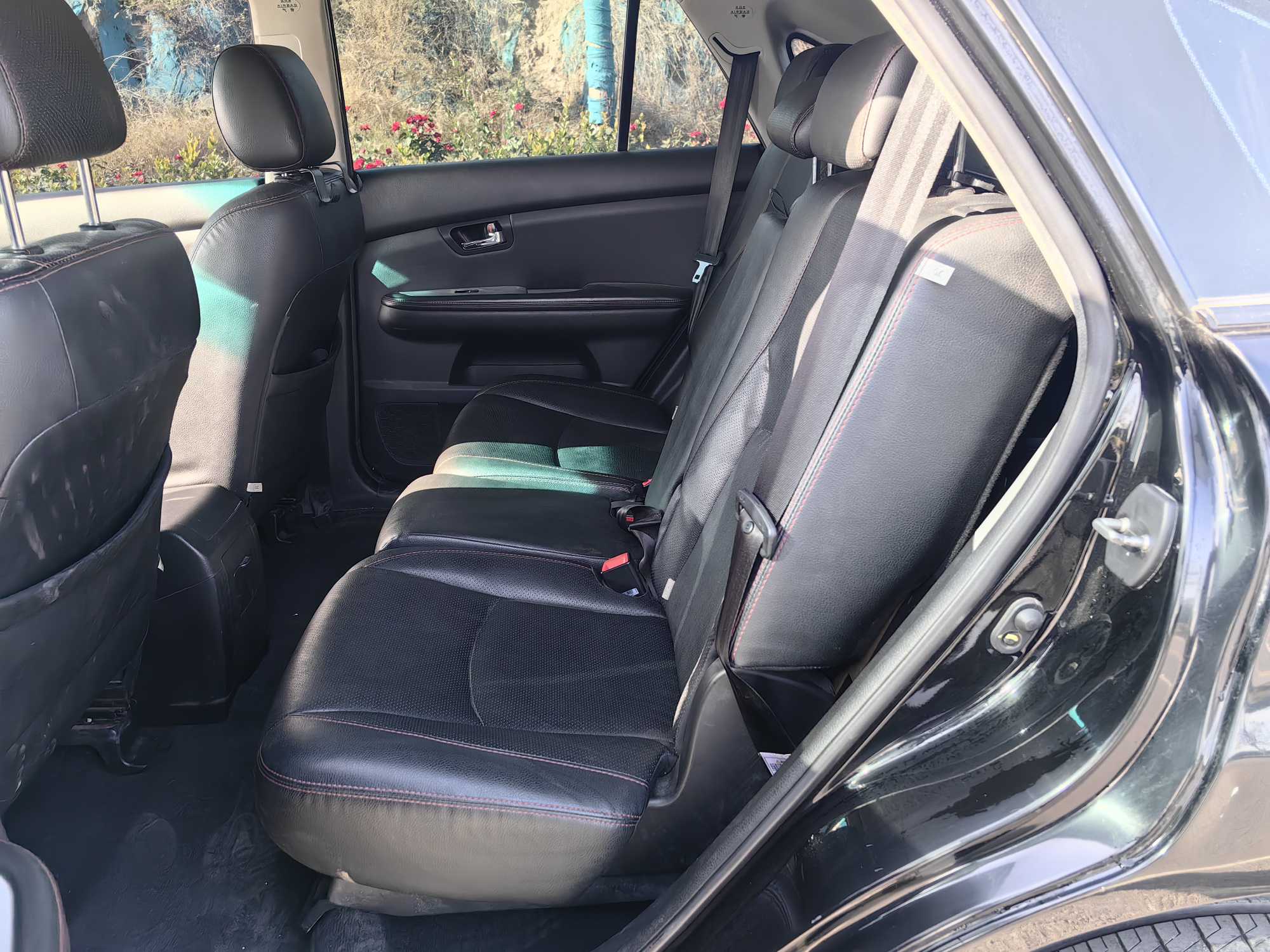 BYD S6 2015 car image #5