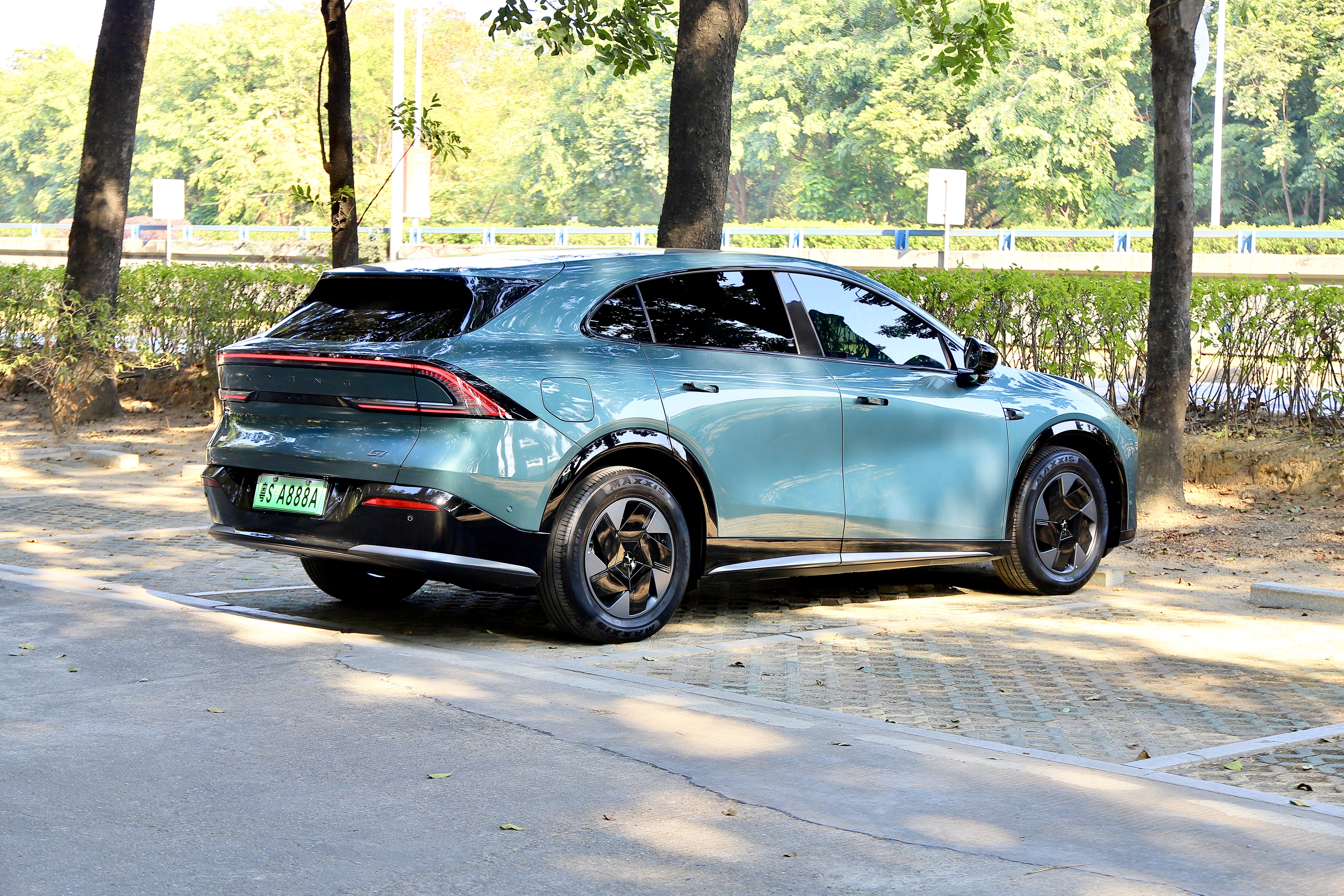 Xpeng G7 2025 #5 Xpeng G7 2025 car image #5