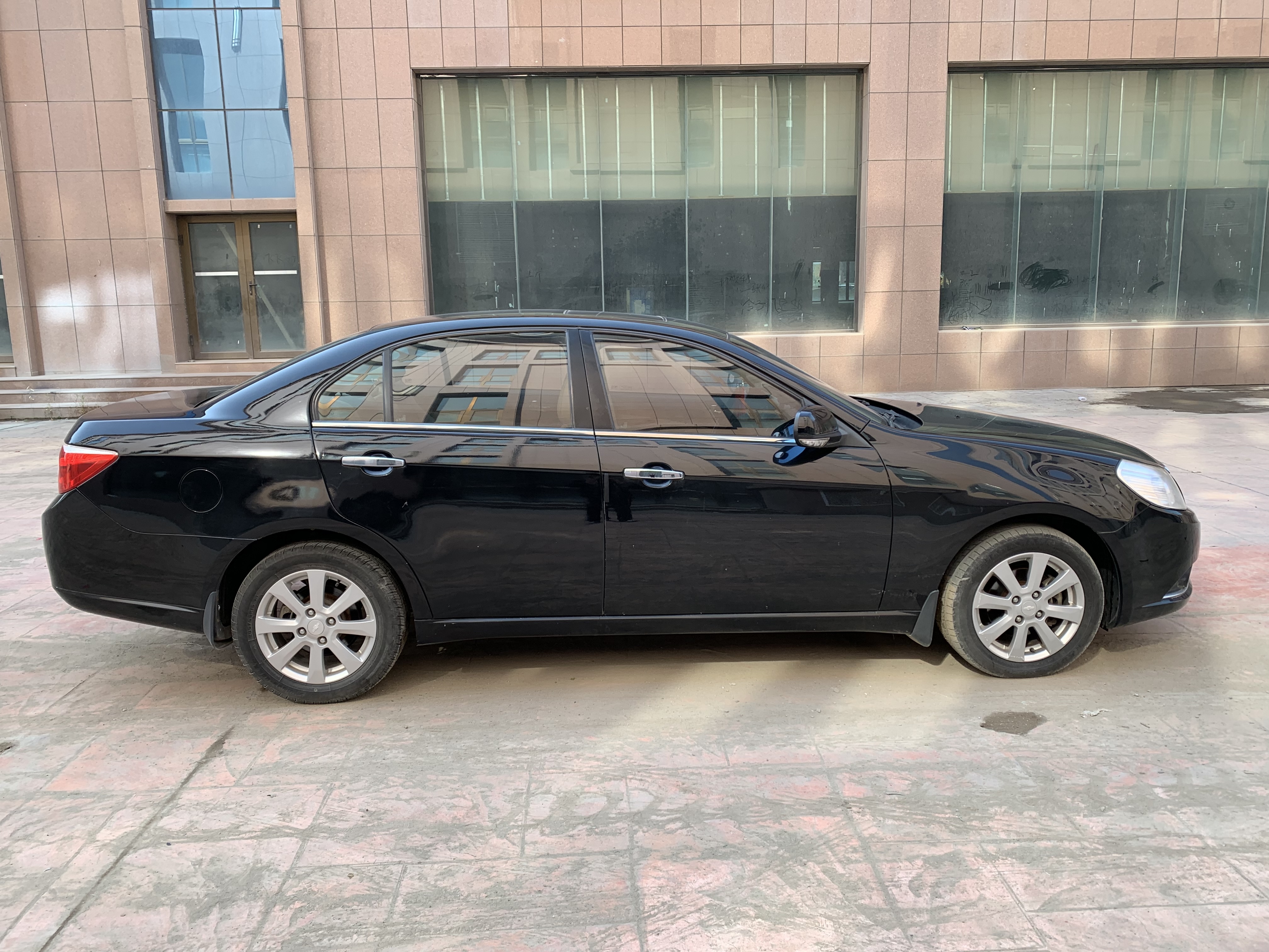 Chevrolet Epica 2013 #5 Chevrolet Epica 2013 car image #5