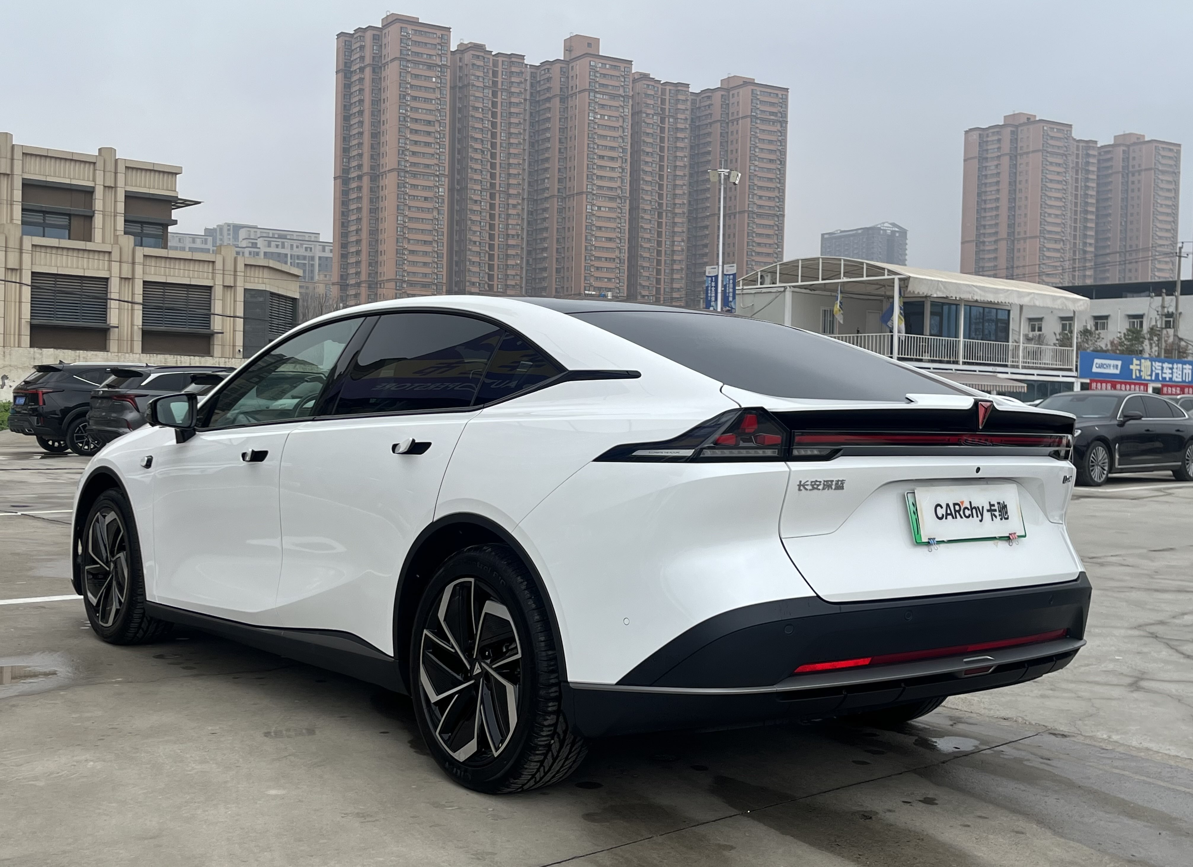 Deepal L07 2025 car image #5