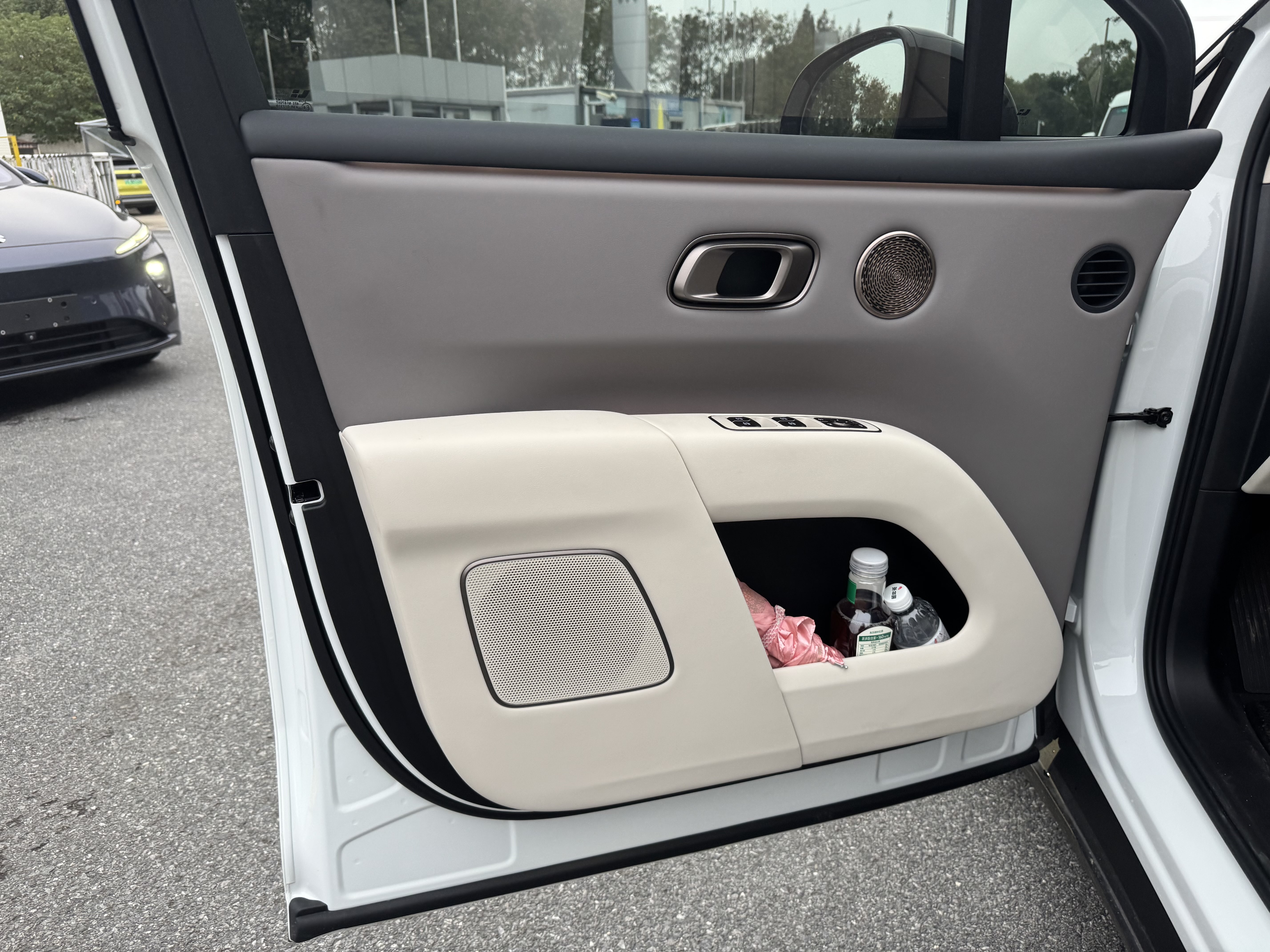 Li i6 2025 imagen de coche #5