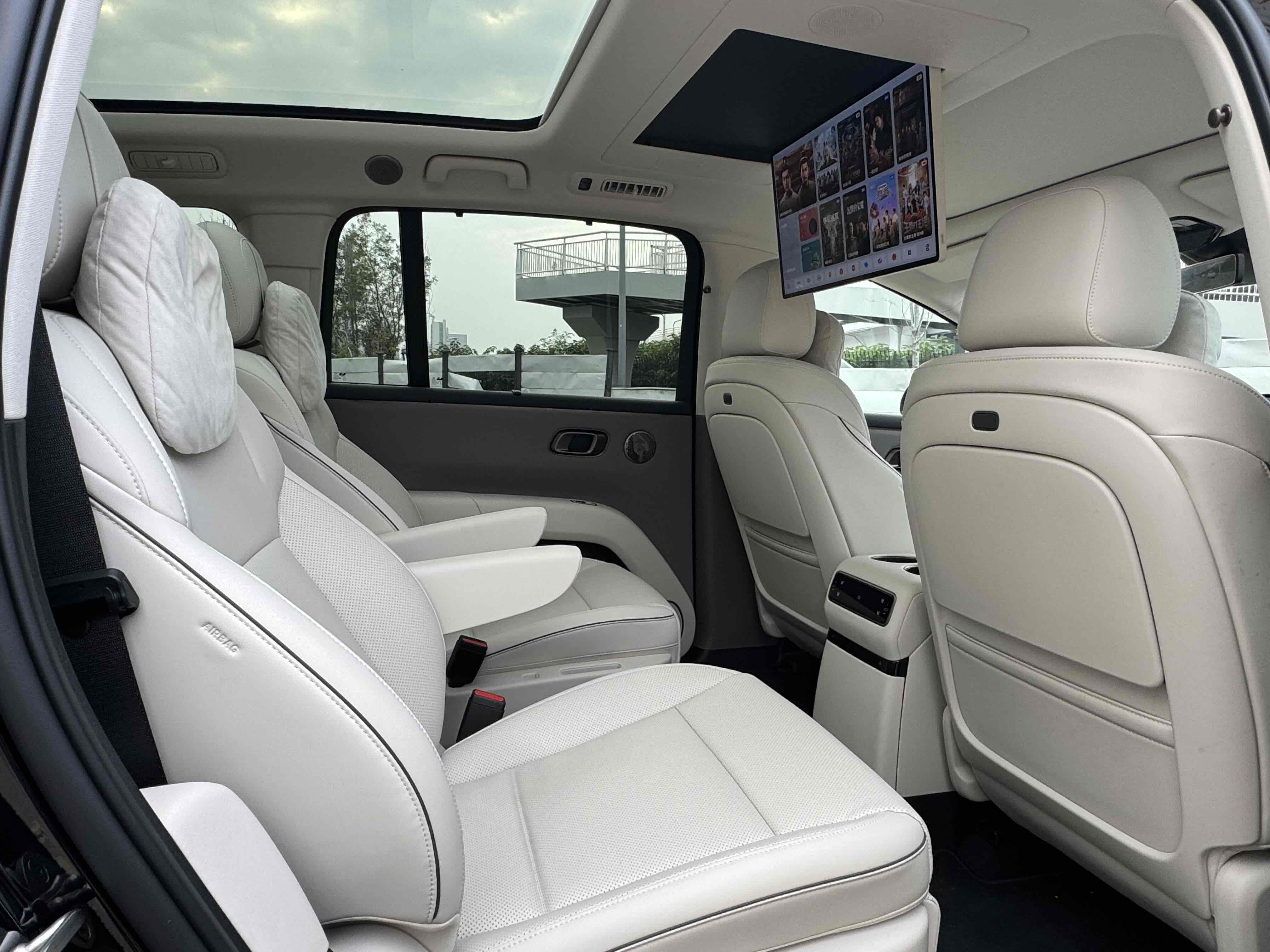 理想汽车 理想i6 2025 汽车图片 #5