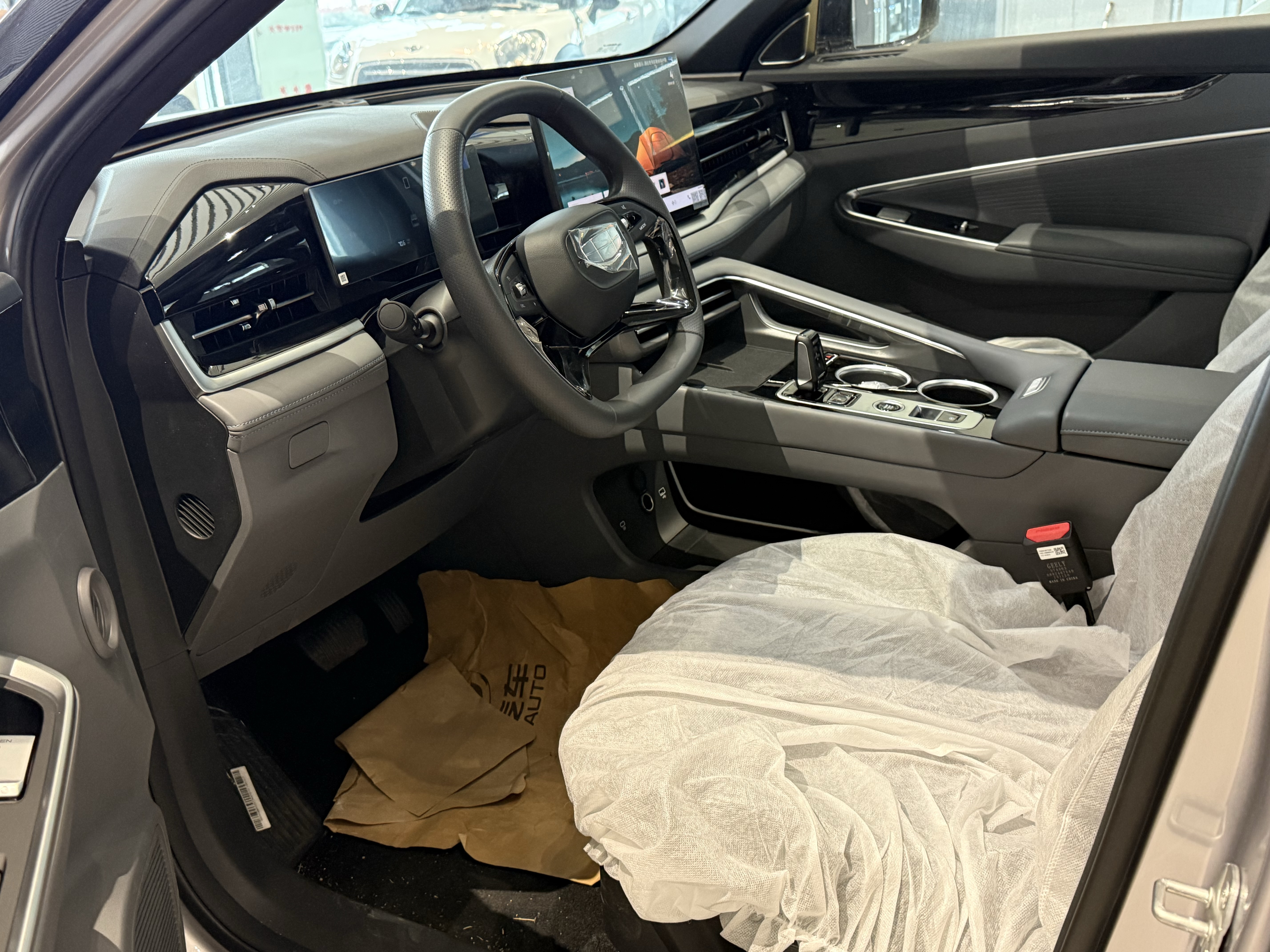 GEELY Boyue 2026 car image #5