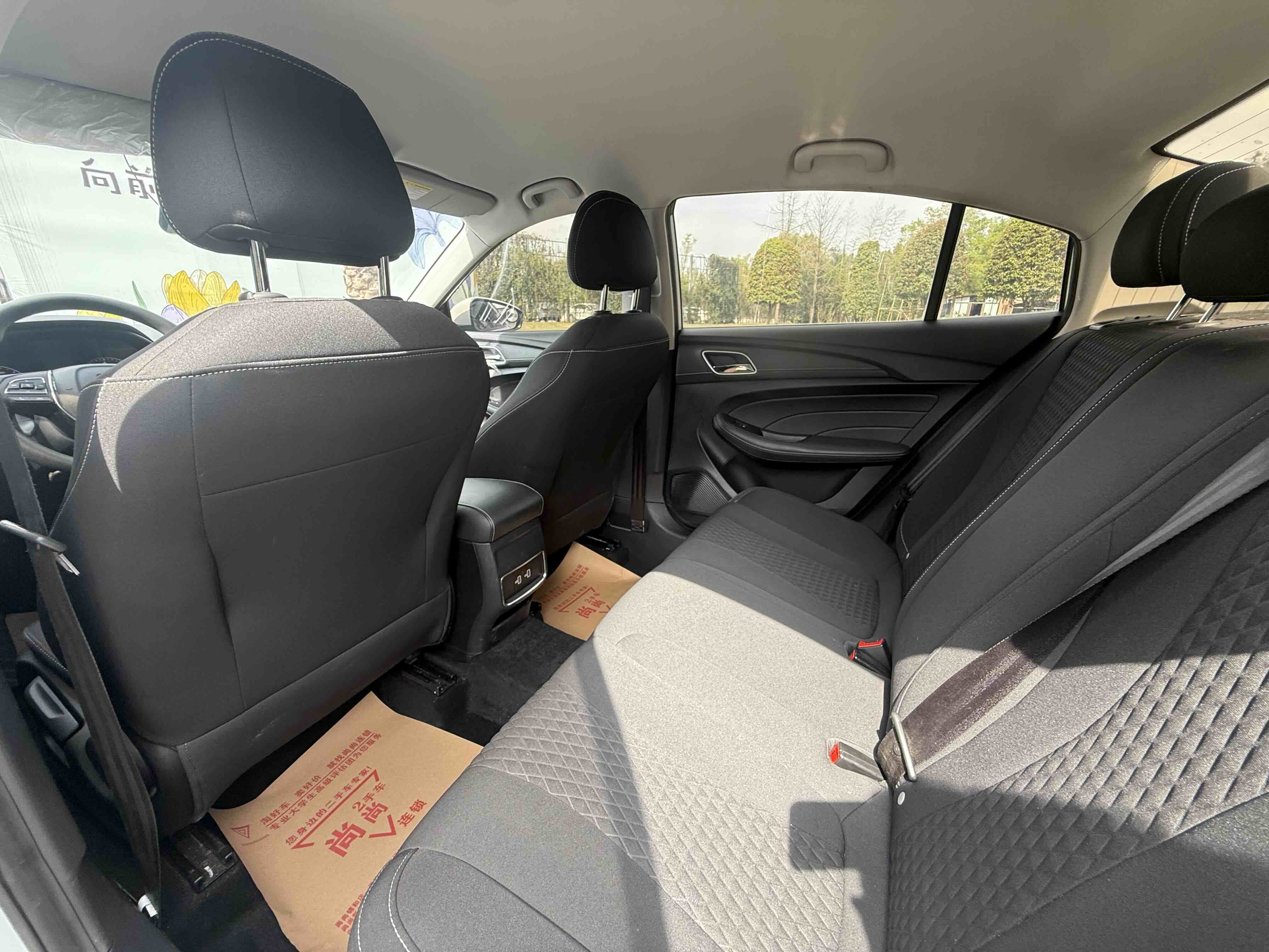 荣威 荣威i5 2020 汽车图片 #5