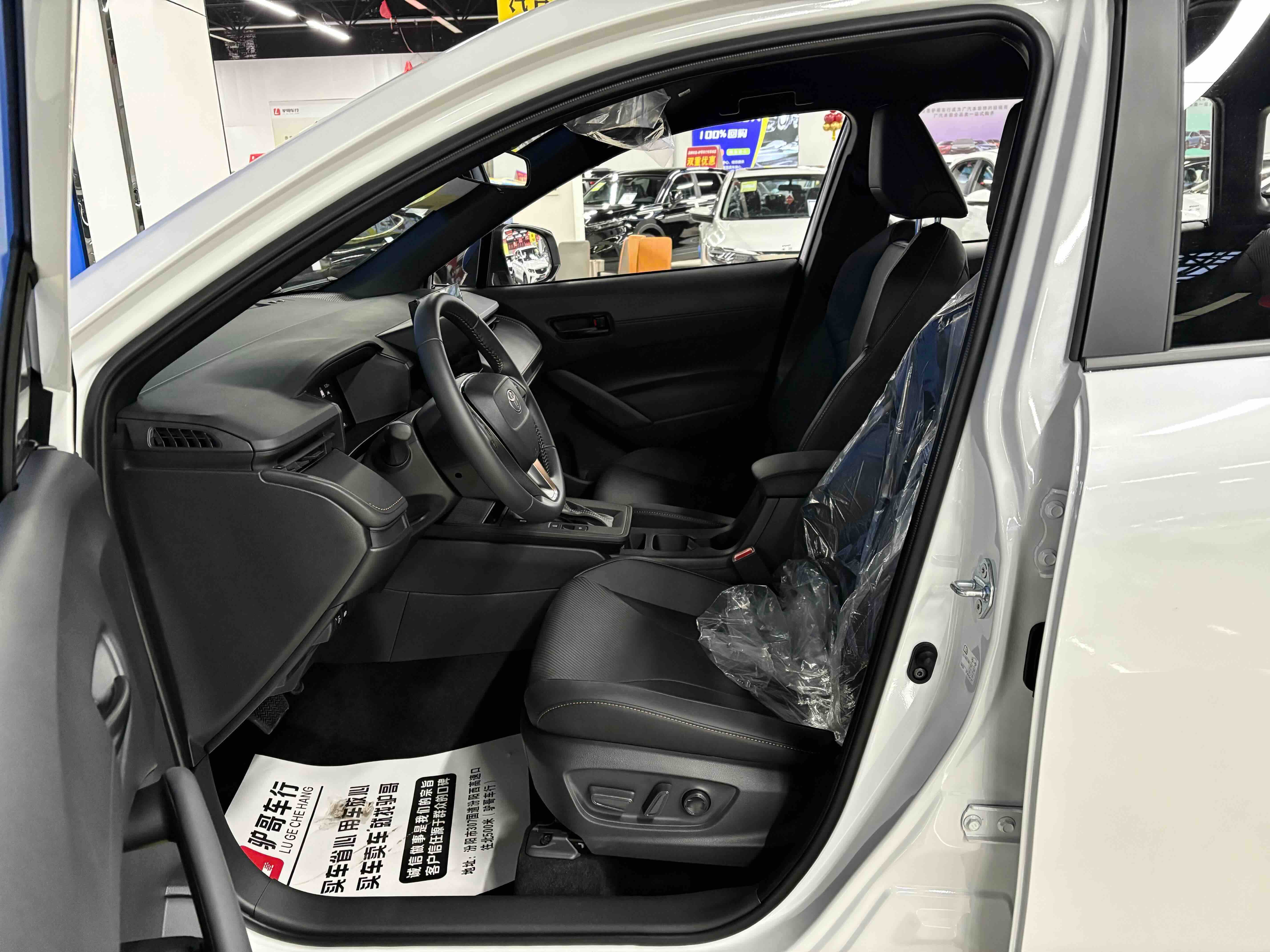 Toyota Frontlander 2026 car image #5