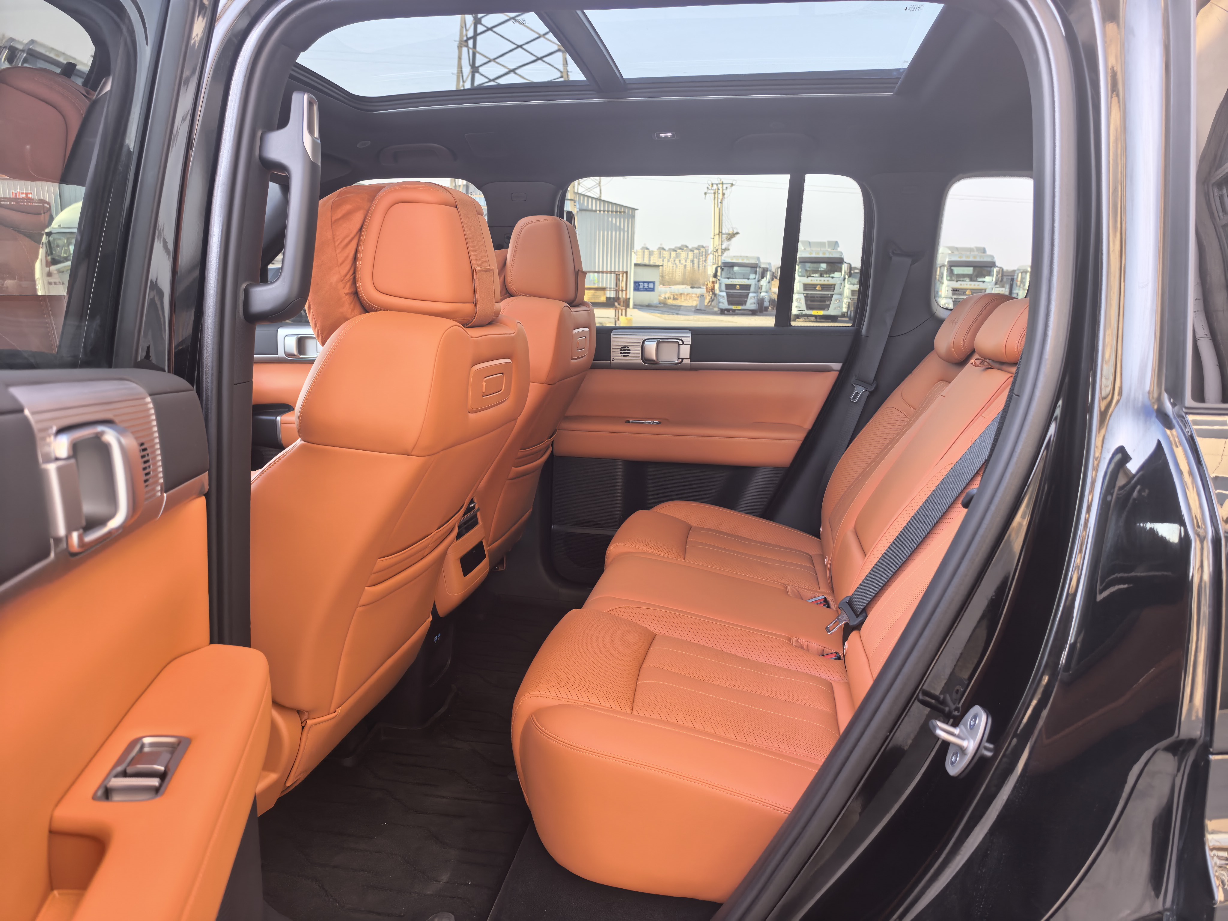 FangChengBao Tiger 7 2025 car image #5