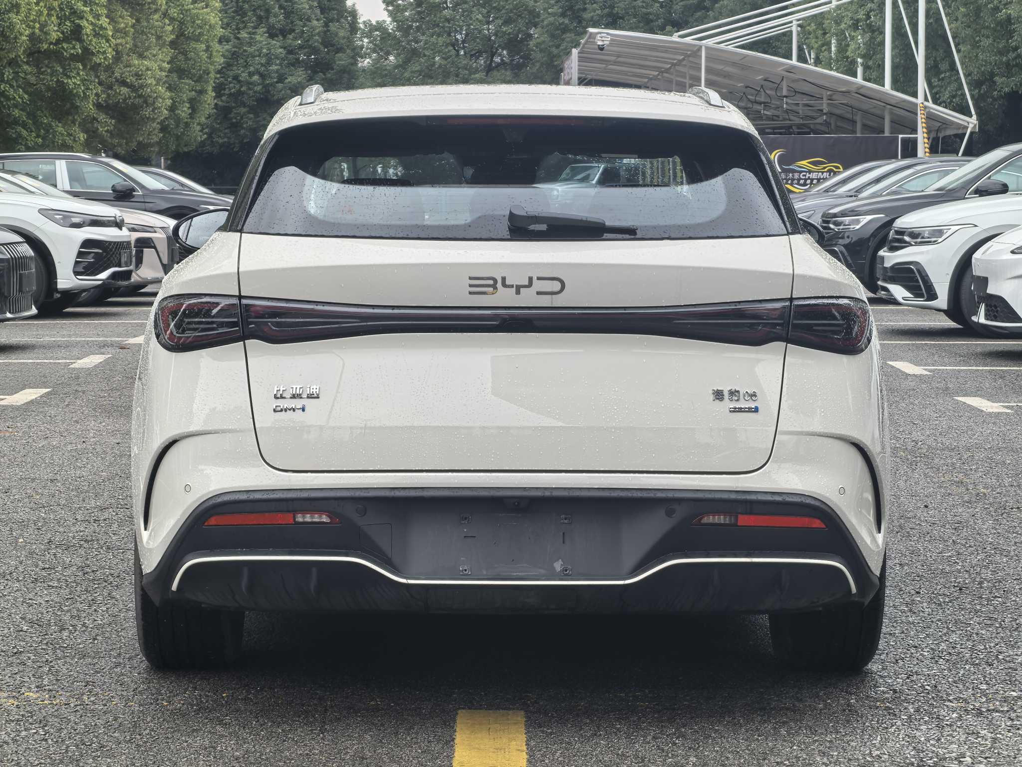 BYD Seal 06 DM-i 2025 #5 BYD Seal 06 DM-i 2025 immagine di auto #5