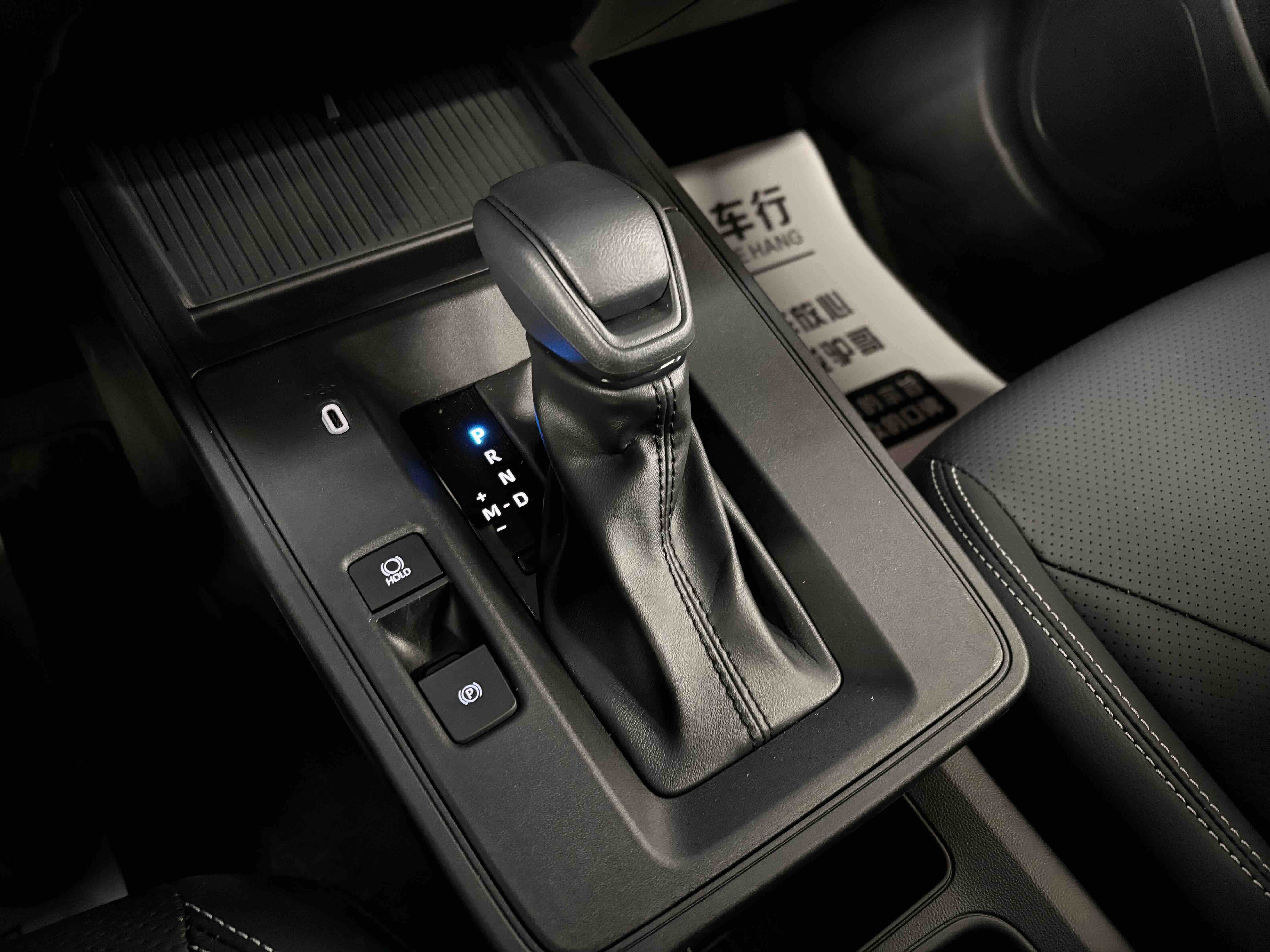 Corolla Cross 2026 car image #5