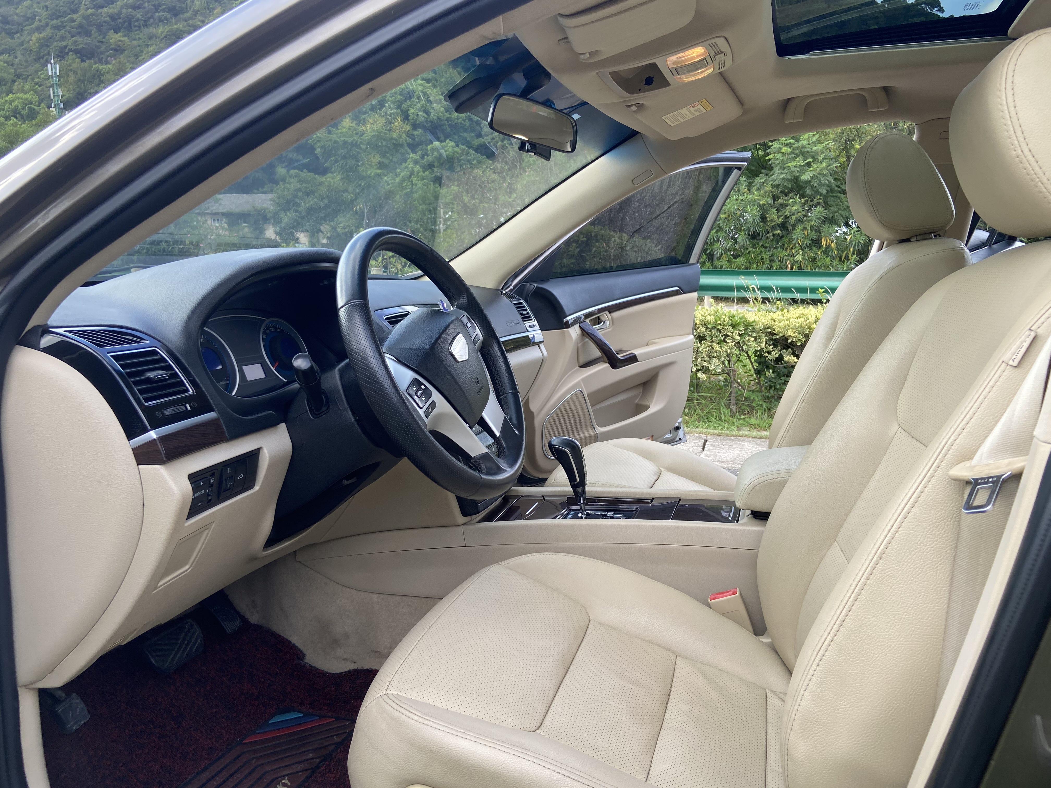 GEELY EC8 2015 car image #5