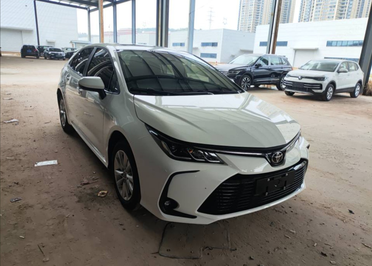 Toyota 2025 car image #5