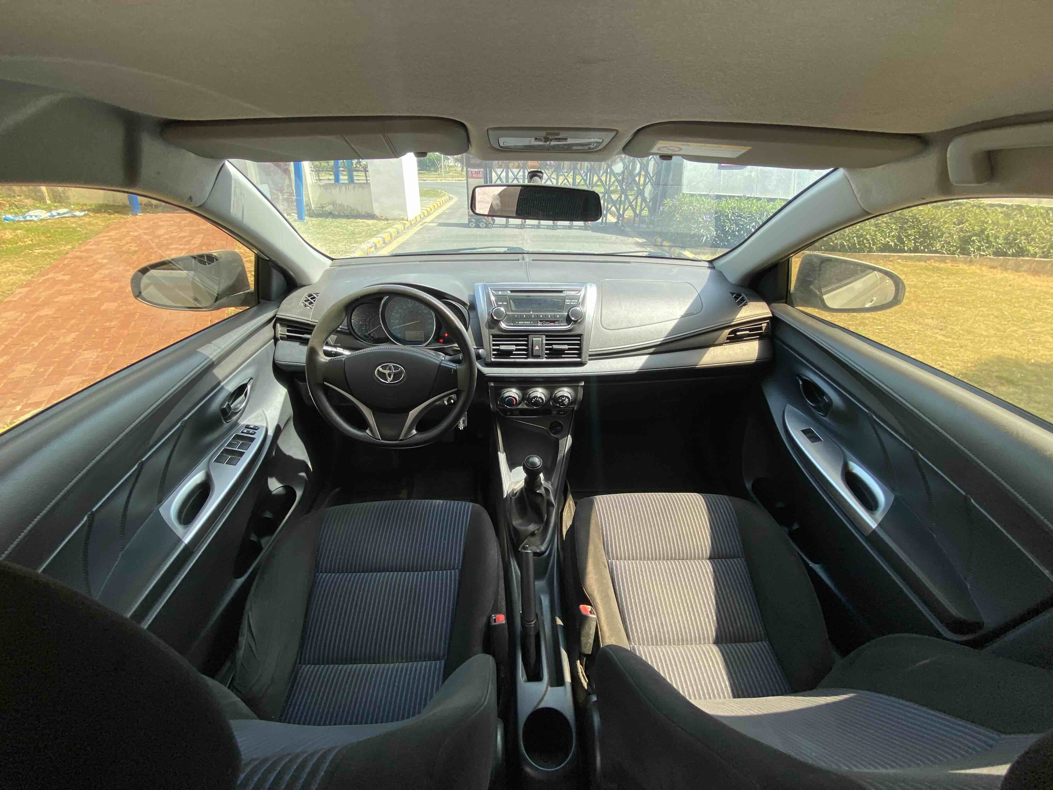 Toyota Yaris L Zhixuan 2014 image de voiture #5