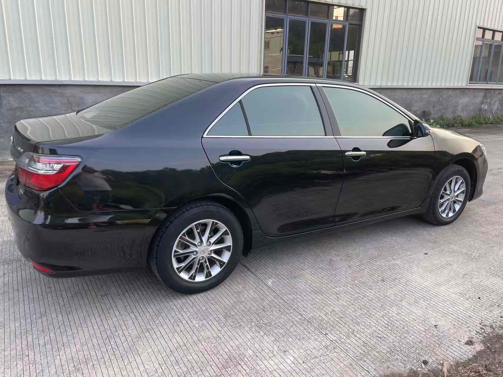 Toyota Camry 2015 immagine di auto #5