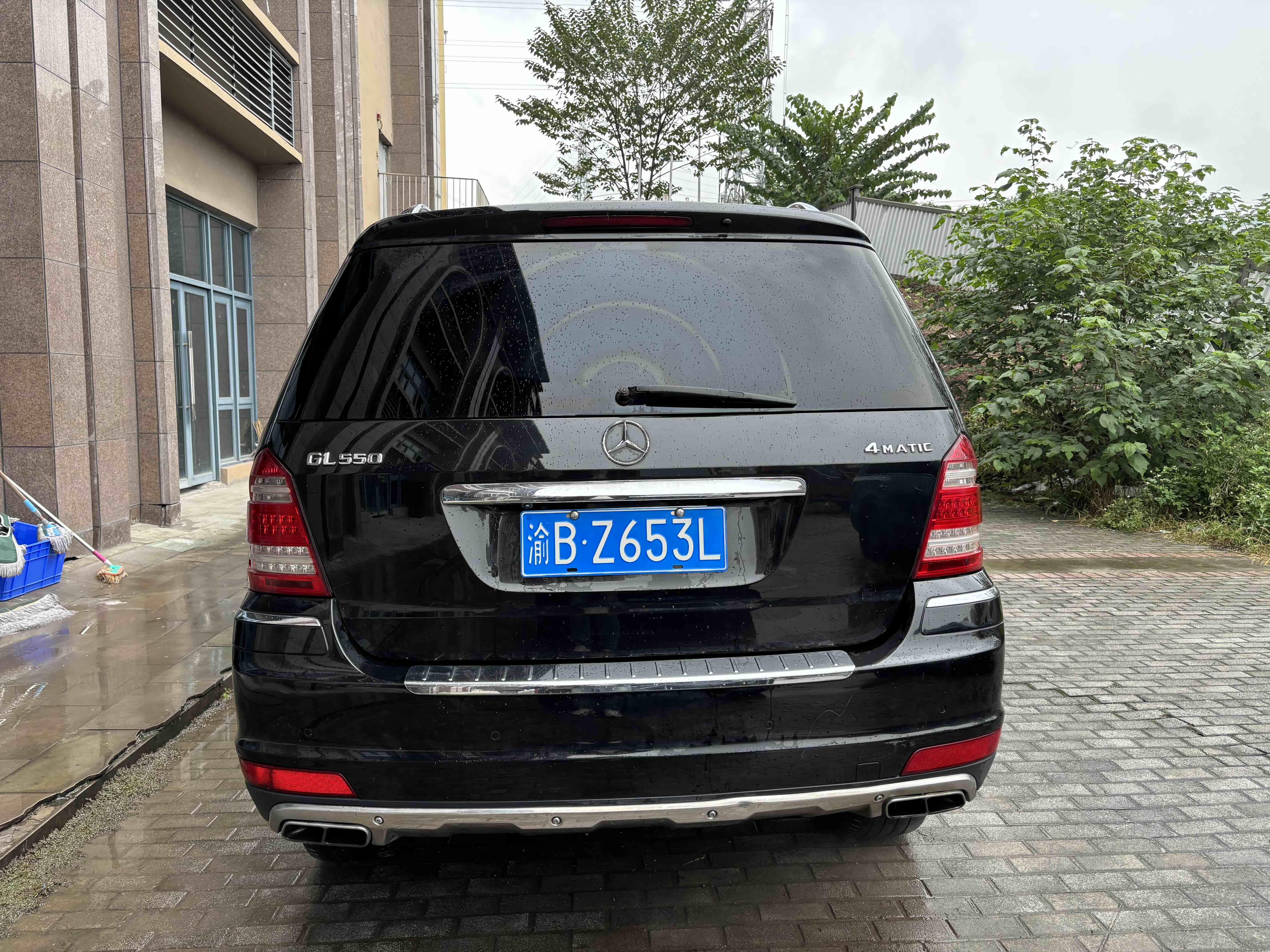 Mercedes-Benz GL Class 2011 car image #5