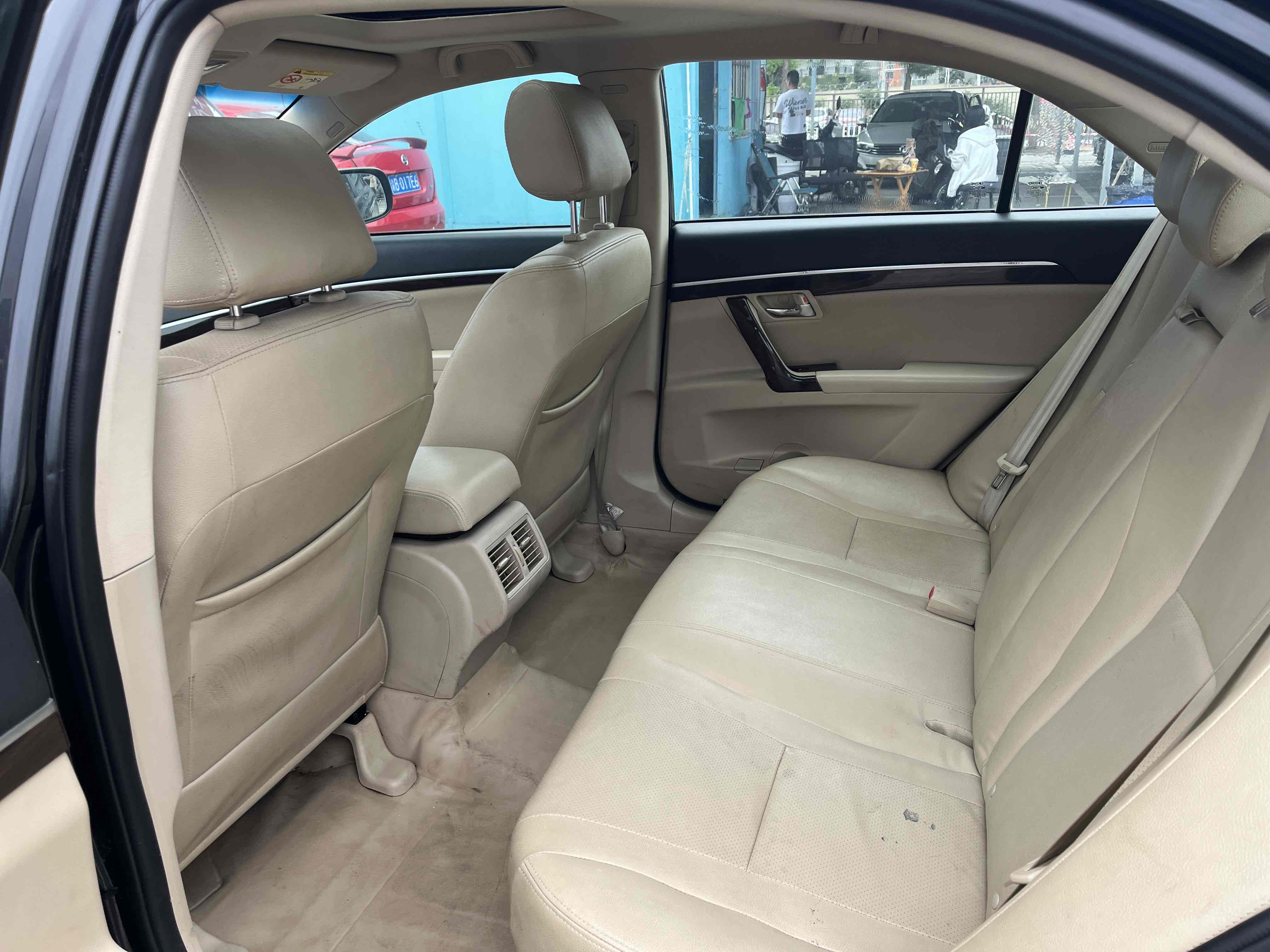 GEELY EC8 2015 #5 GEELY EC8 2015 car image #5