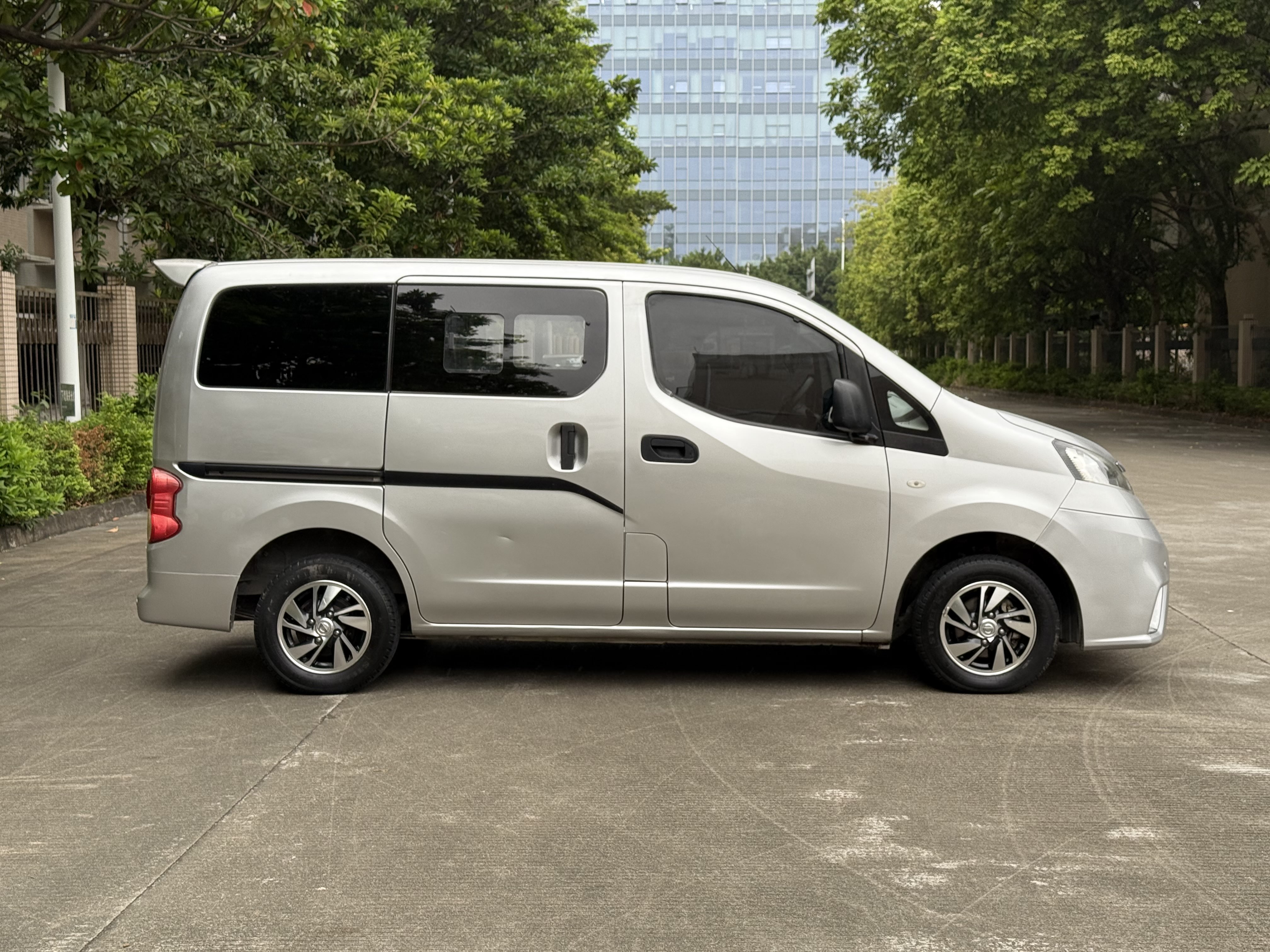 日产 日产NV200 2016 汽车图片 #5