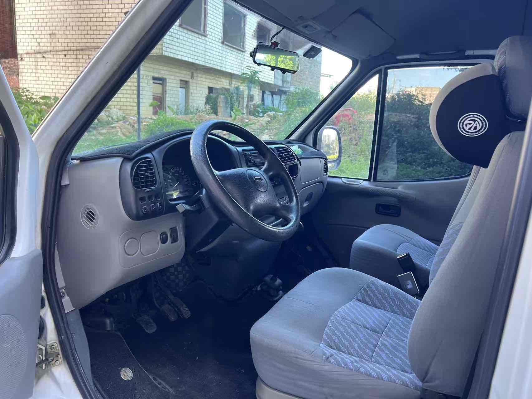 Ford Transit Classic 2013 #5 Ford Transit Classic 2013 car image #5