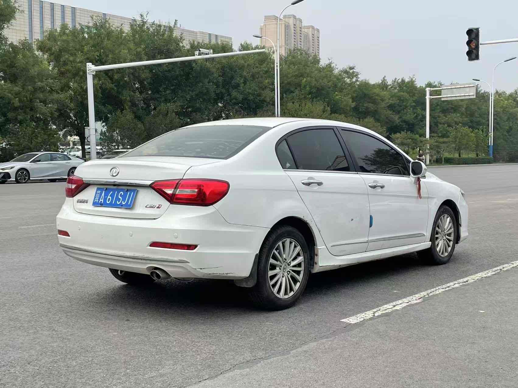 Great Wall C50 2014 car image #5