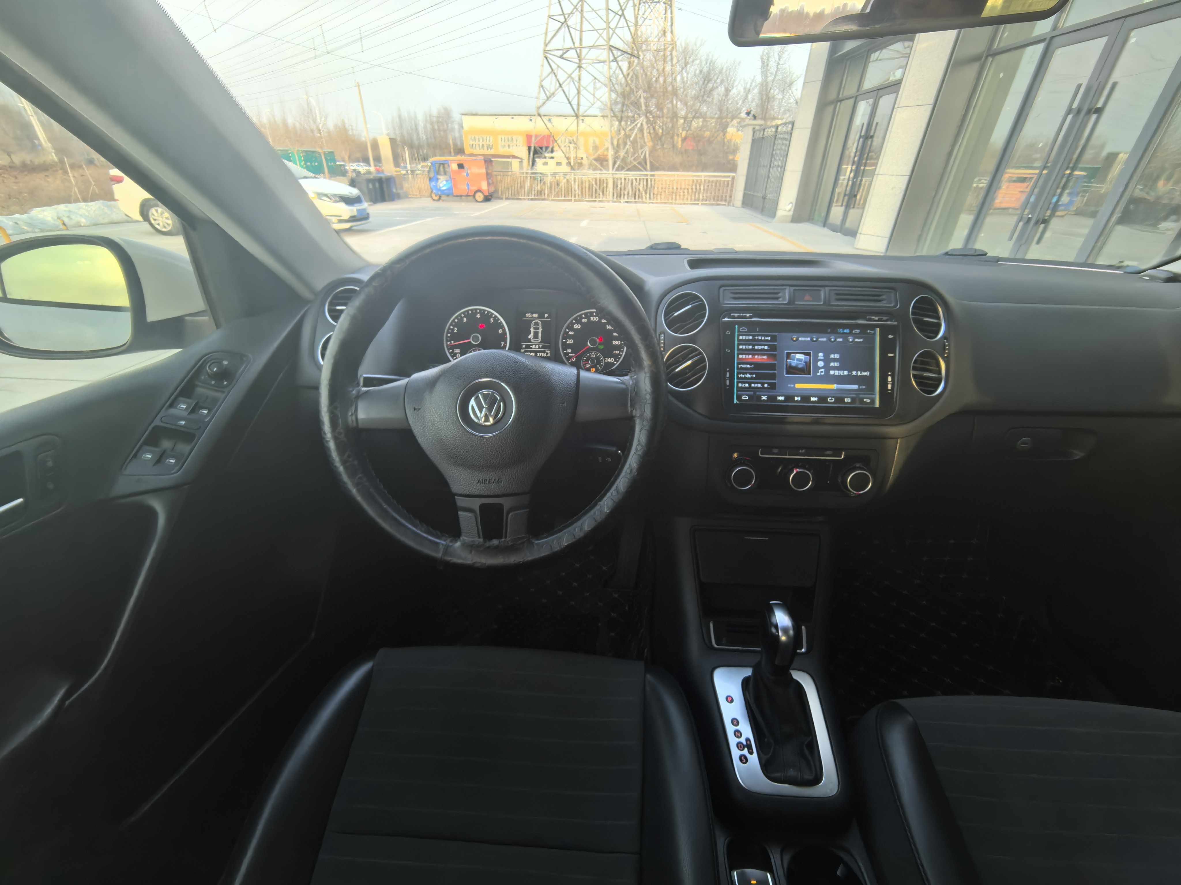 Volkswagen Tiguan 2016 #5 Volkswagen Tiguan 2016 car image #5