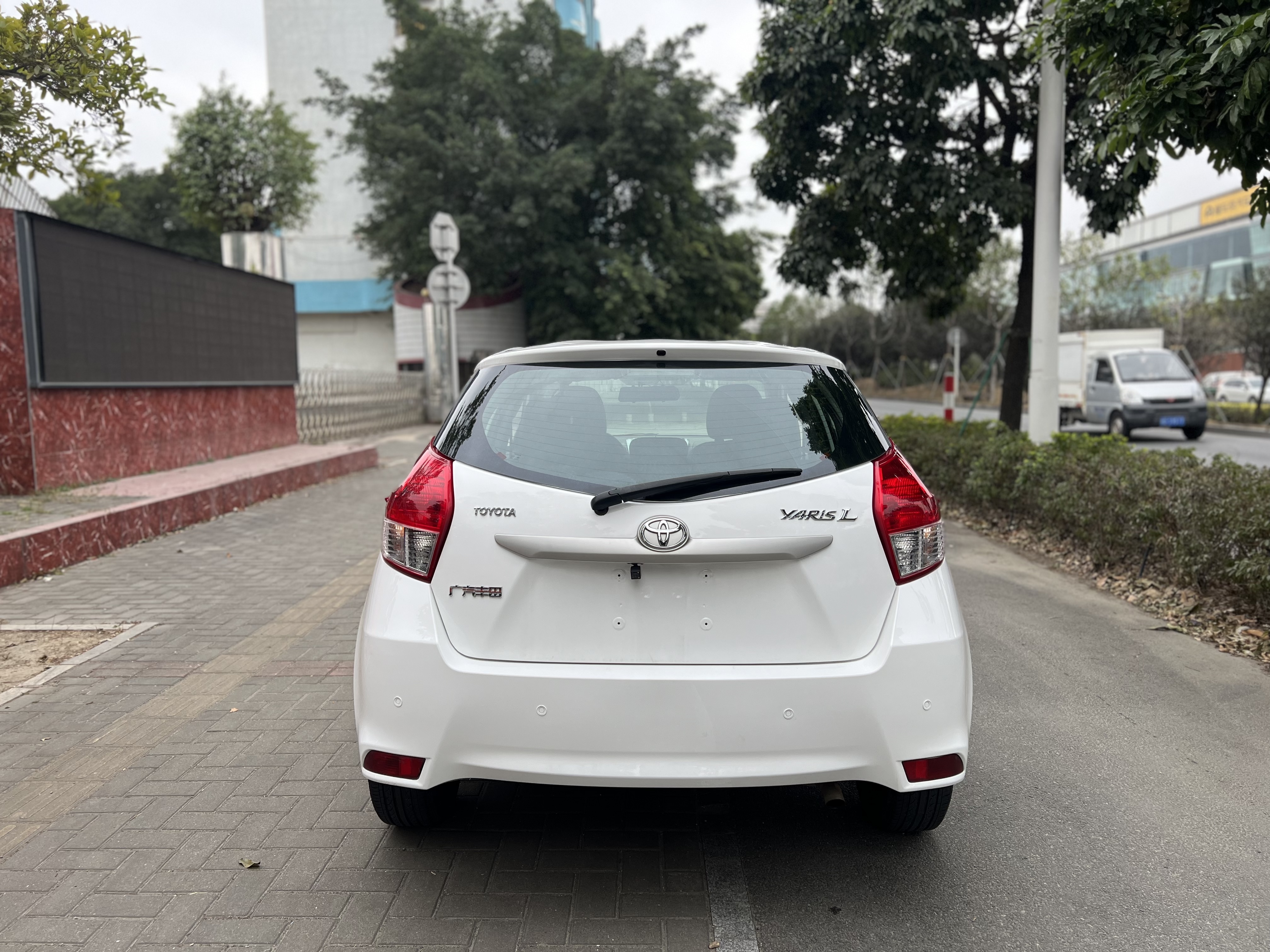 Yaris L Zhixuan 2015 #5 Yaris L Zhixuan 2015 car image #5