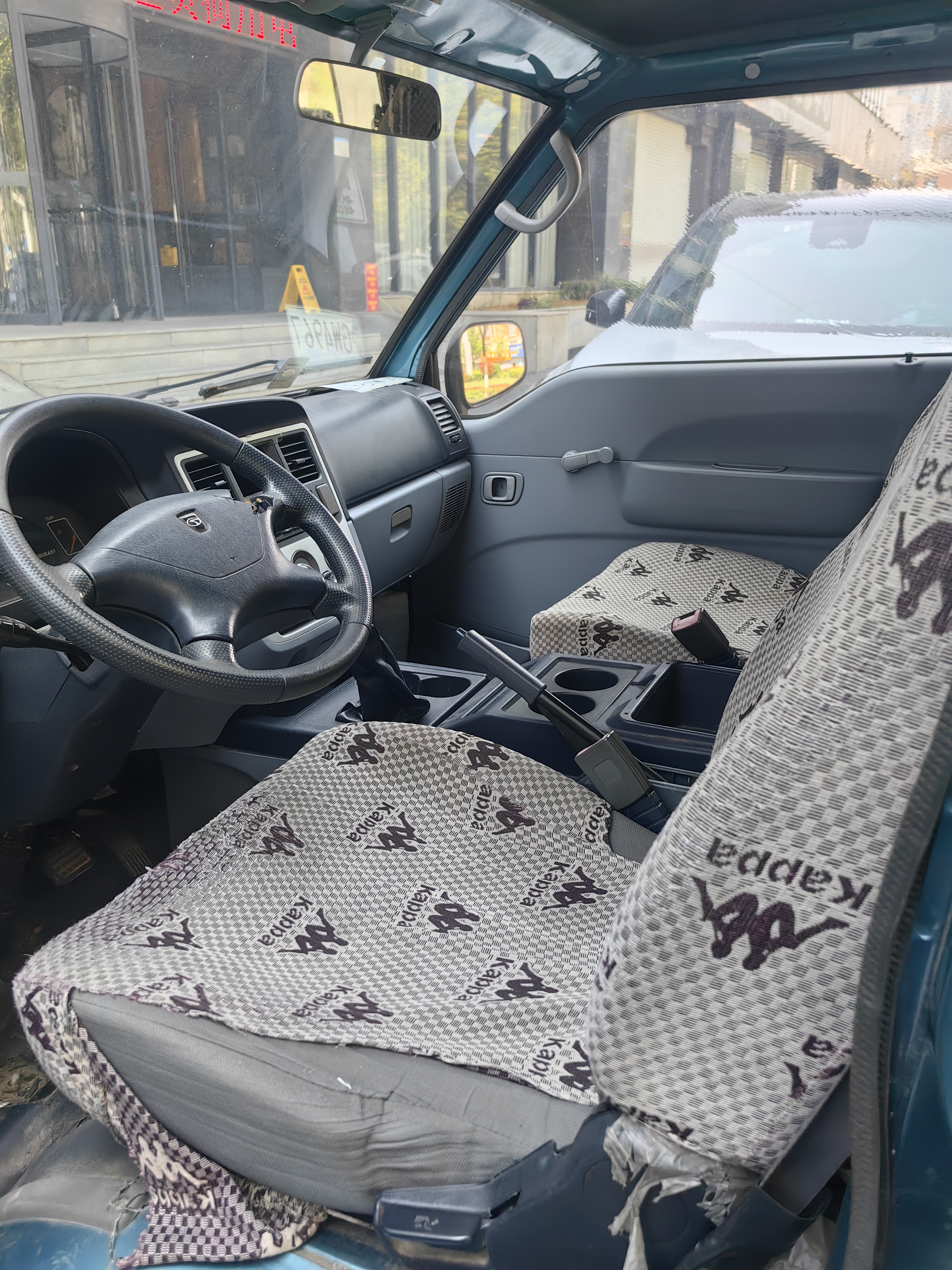 Soueast Delica 2013 car image #5