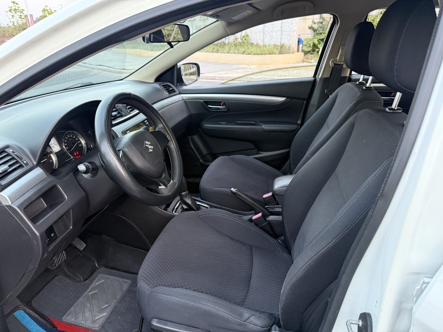 铃木 启悦 2016 汽车图片 #5