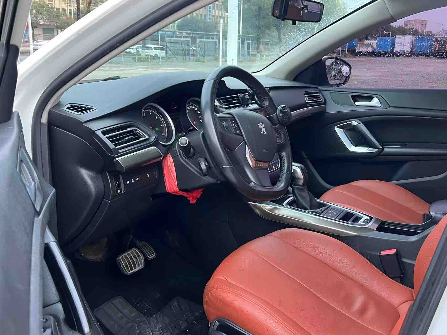 Peugeot 408 2015 immagine di auto #5