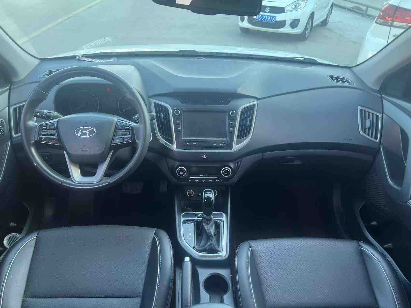 Hyundai ix25 2017 car image #5