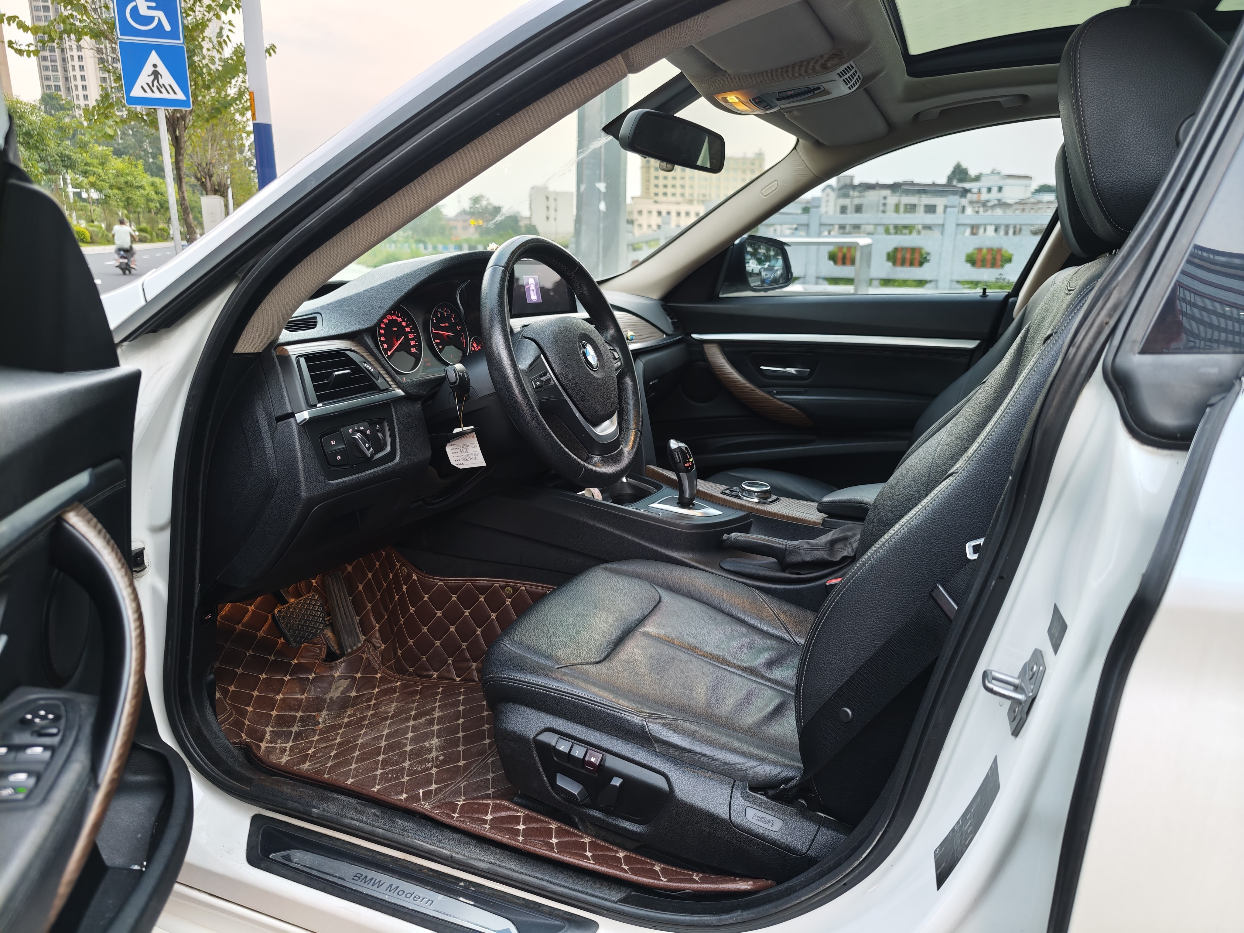 BMW 3 Series GT 2014 immagine di auto #5