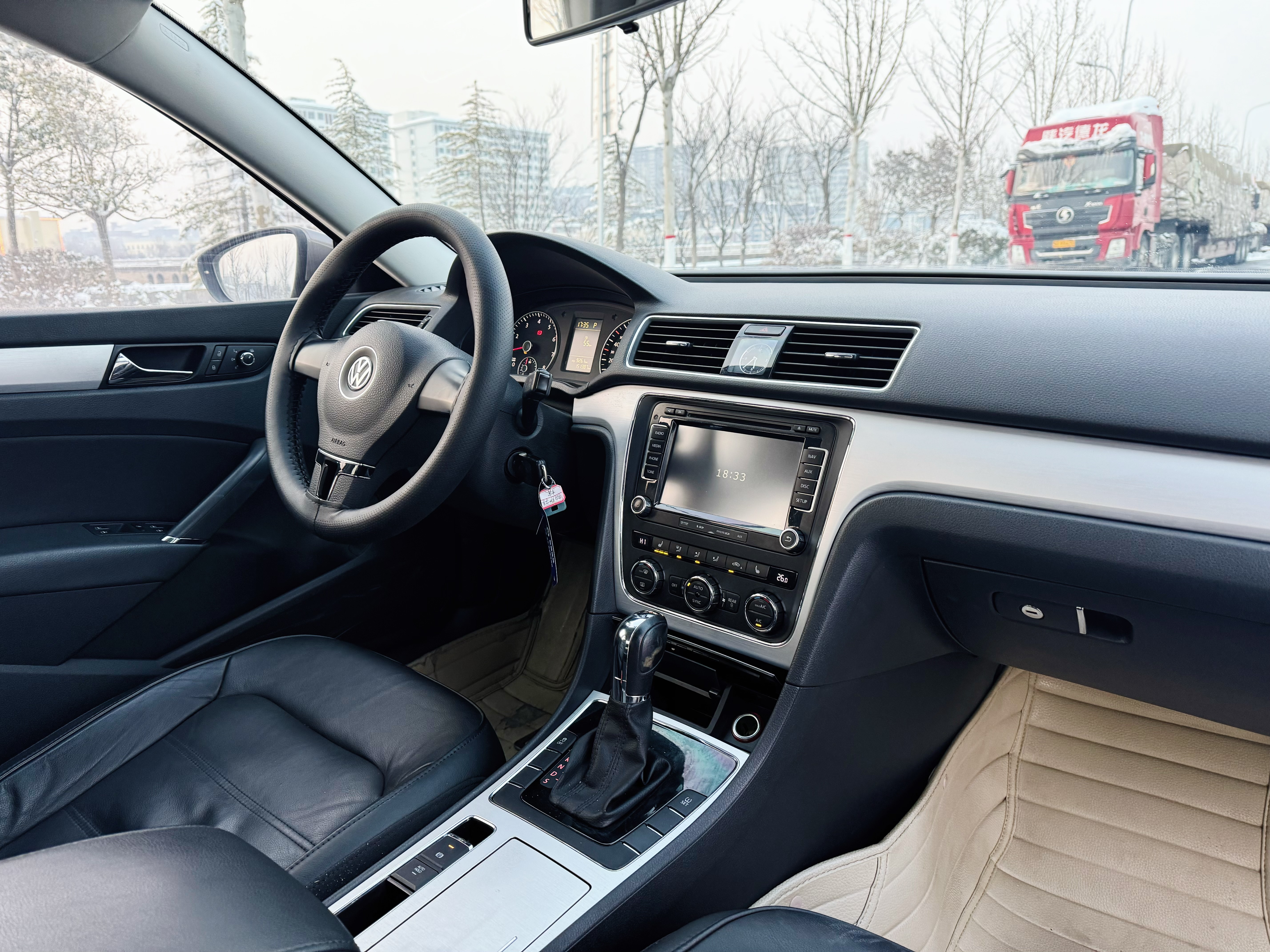 Volkswagen Passat 2014 immagine di auto #5