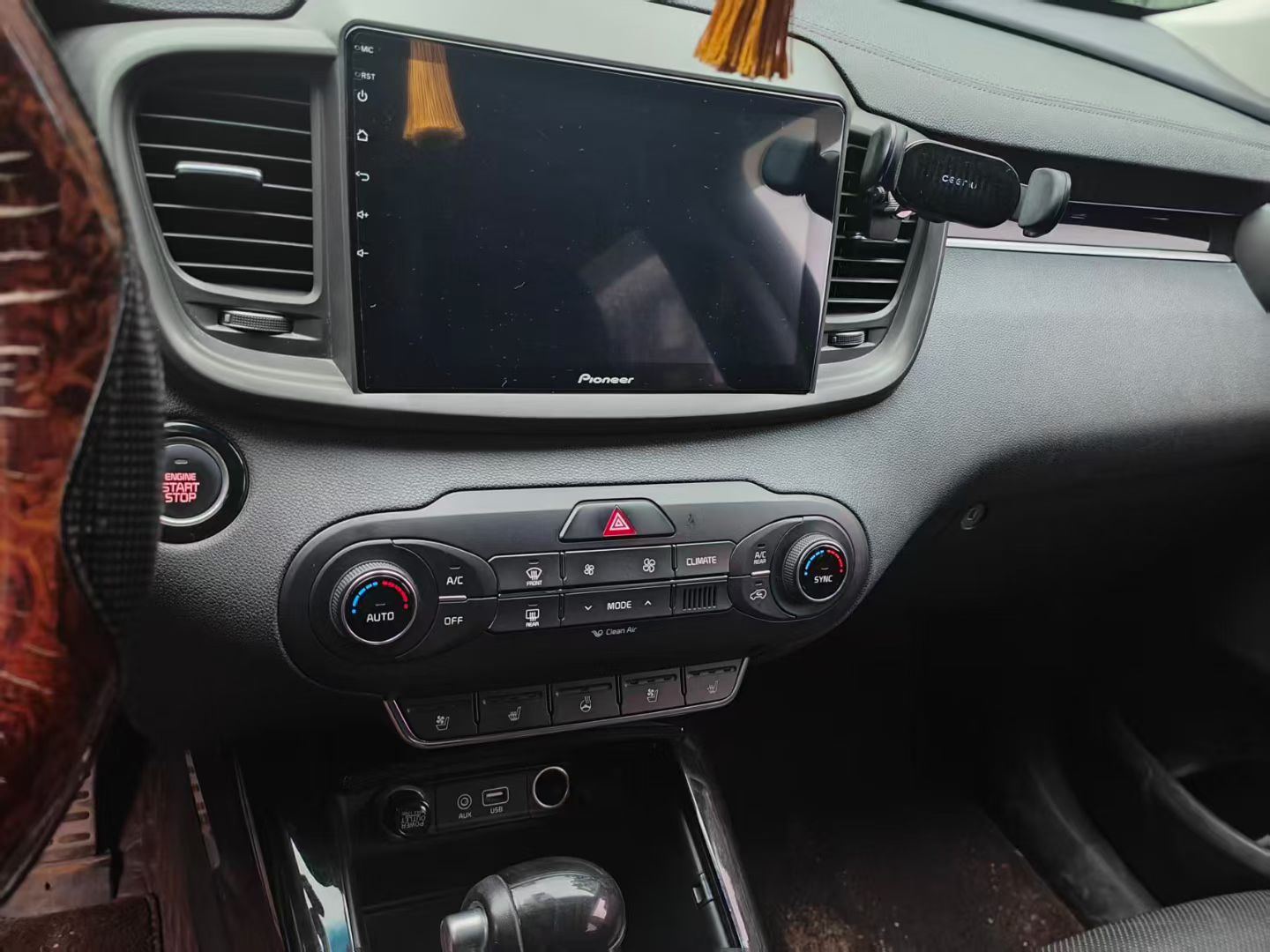 Kia Sorento 2016 immagine di auto #5