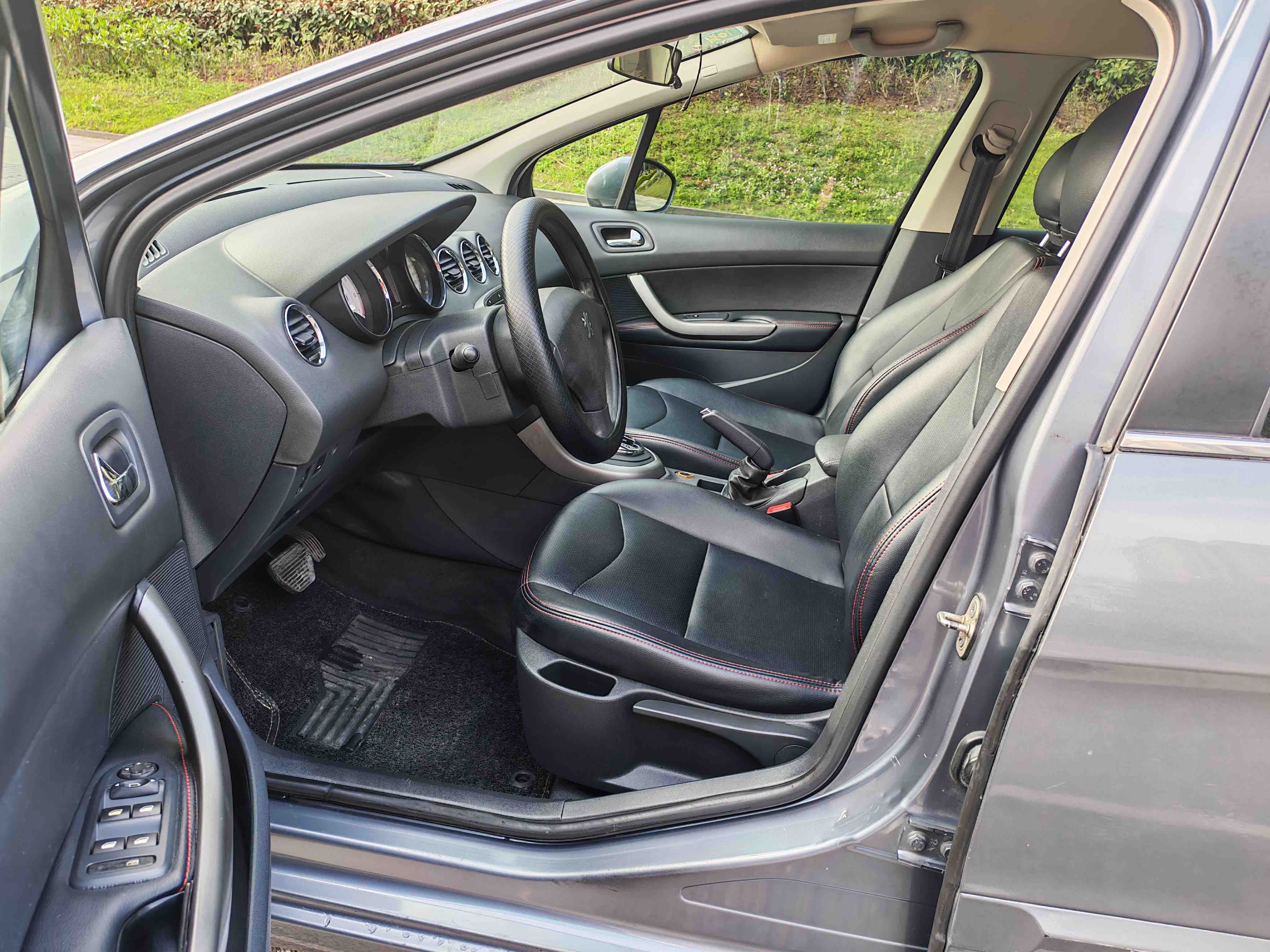 标致 标致408 2011 汽车图片 #5