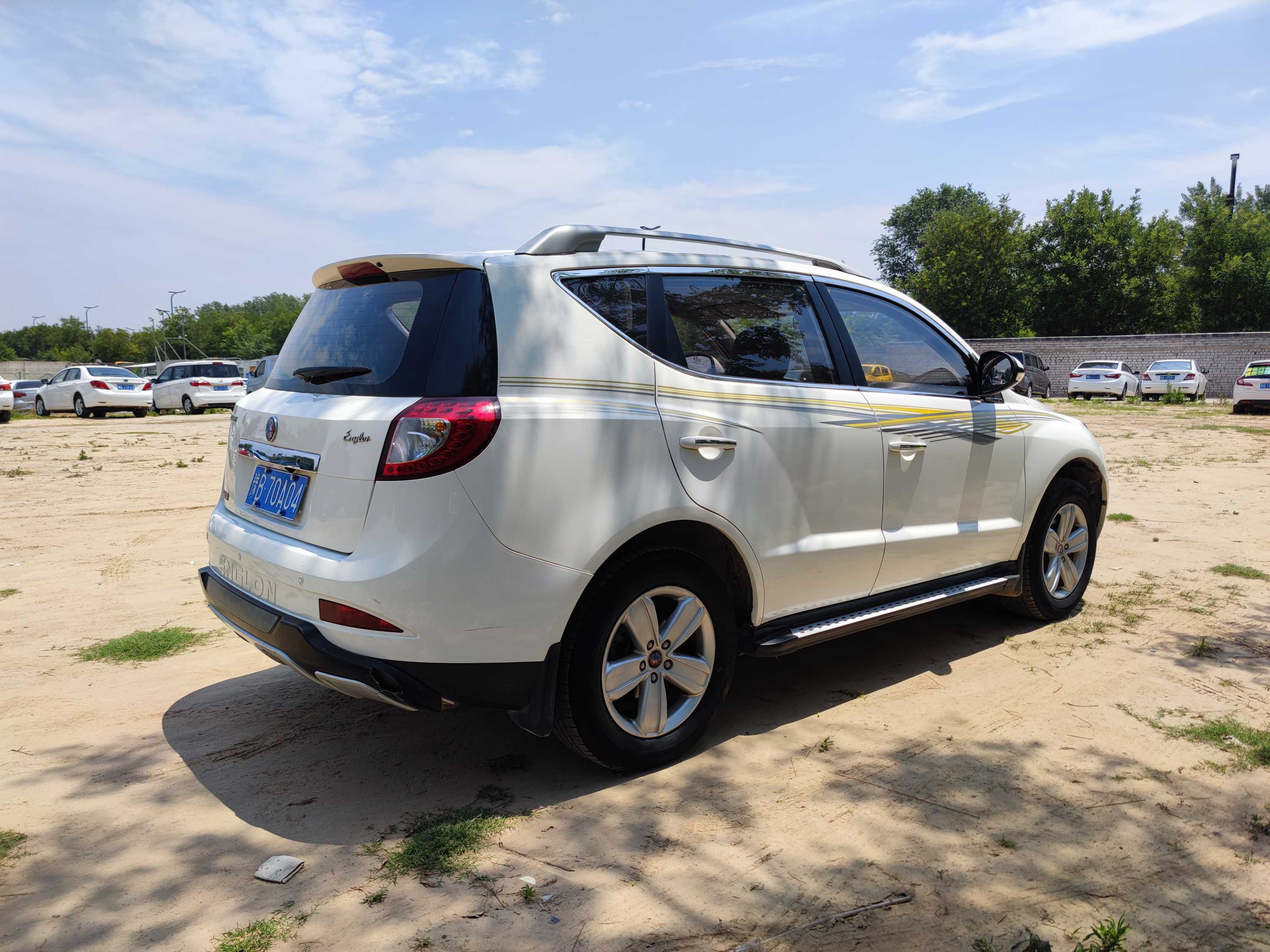 GEELY SX7 2013 car image #5