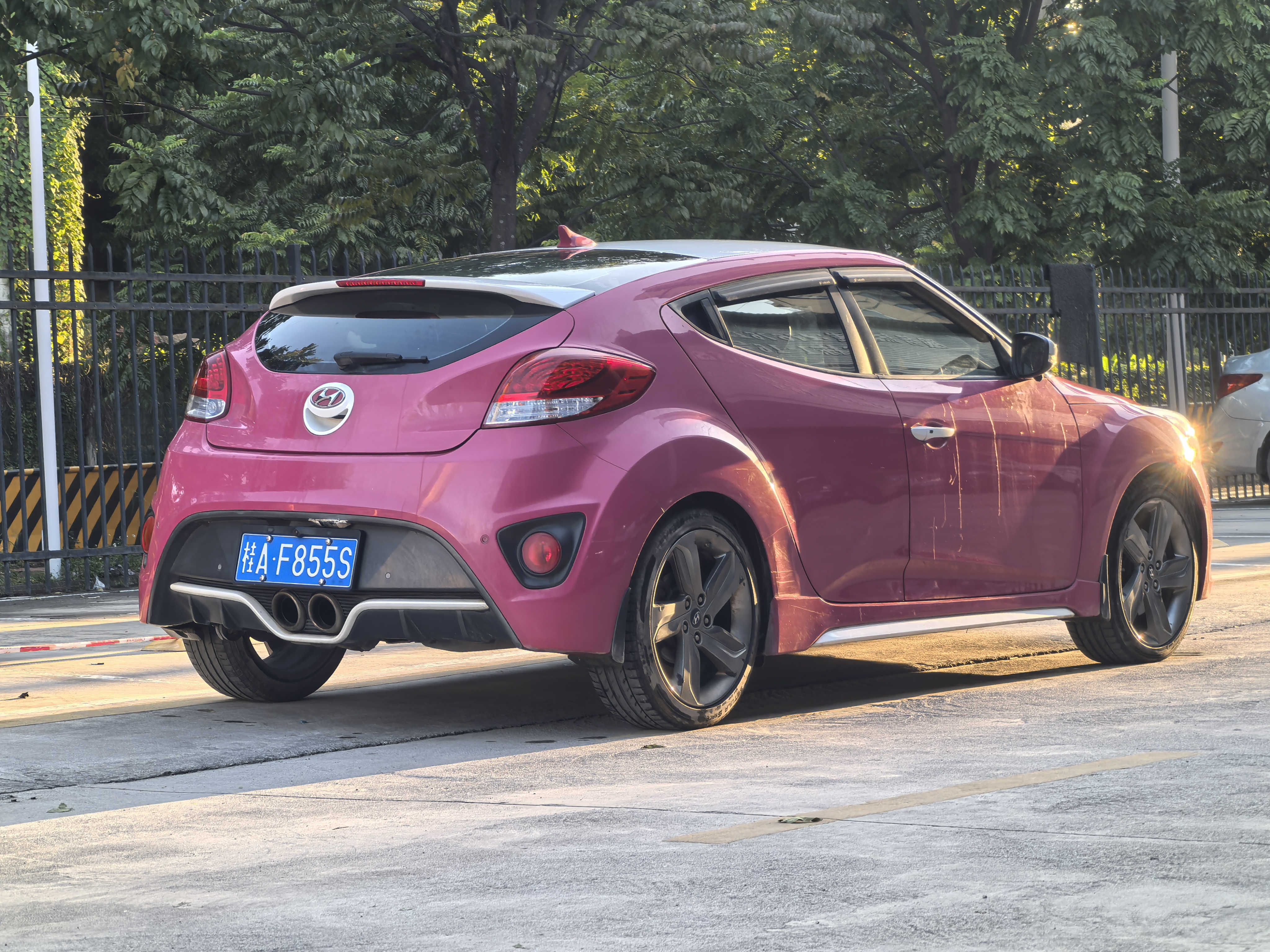 Hyundai Veloster 2014 immagine di auto #5