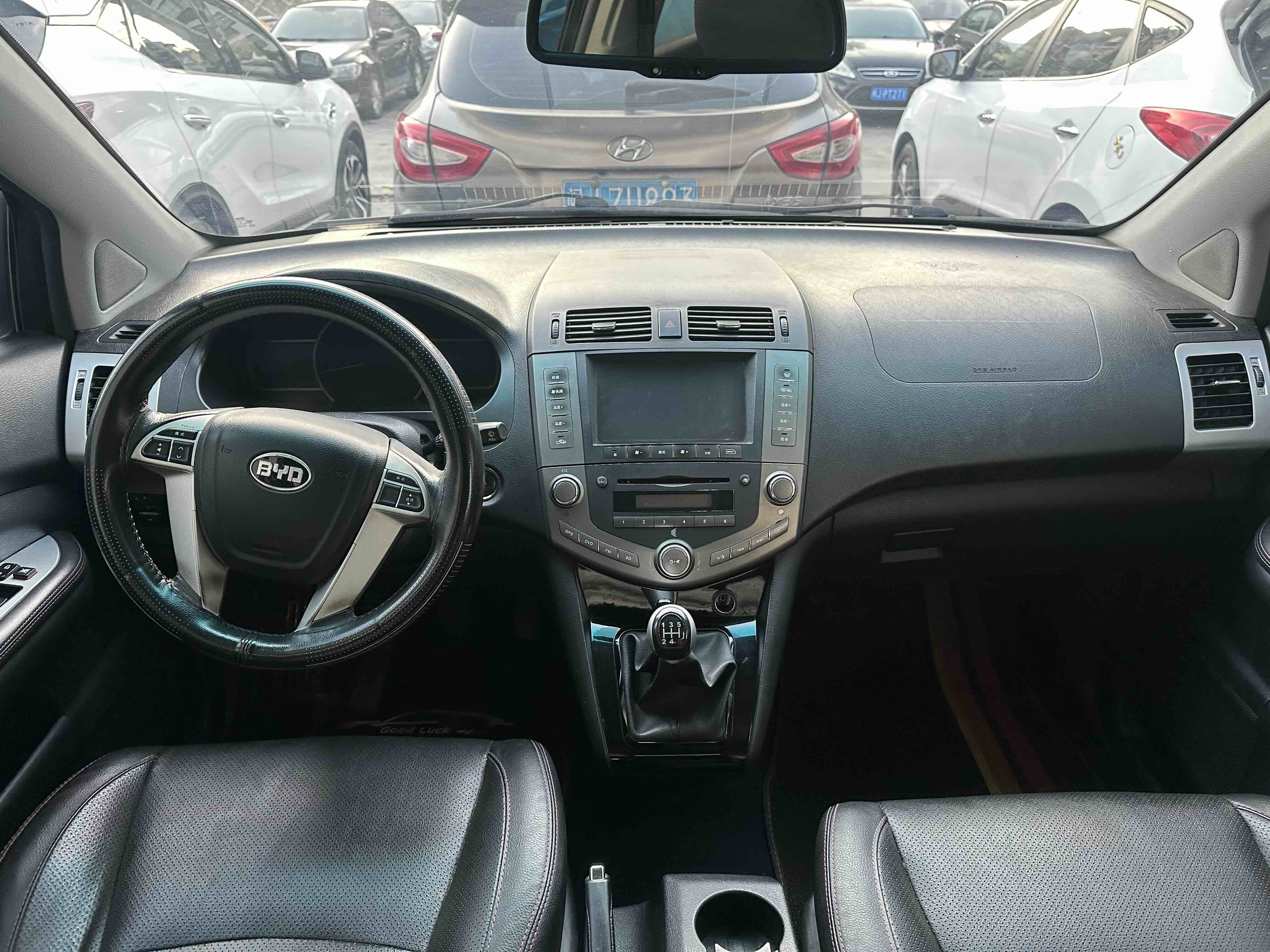 BYD S6 2015 car image #5