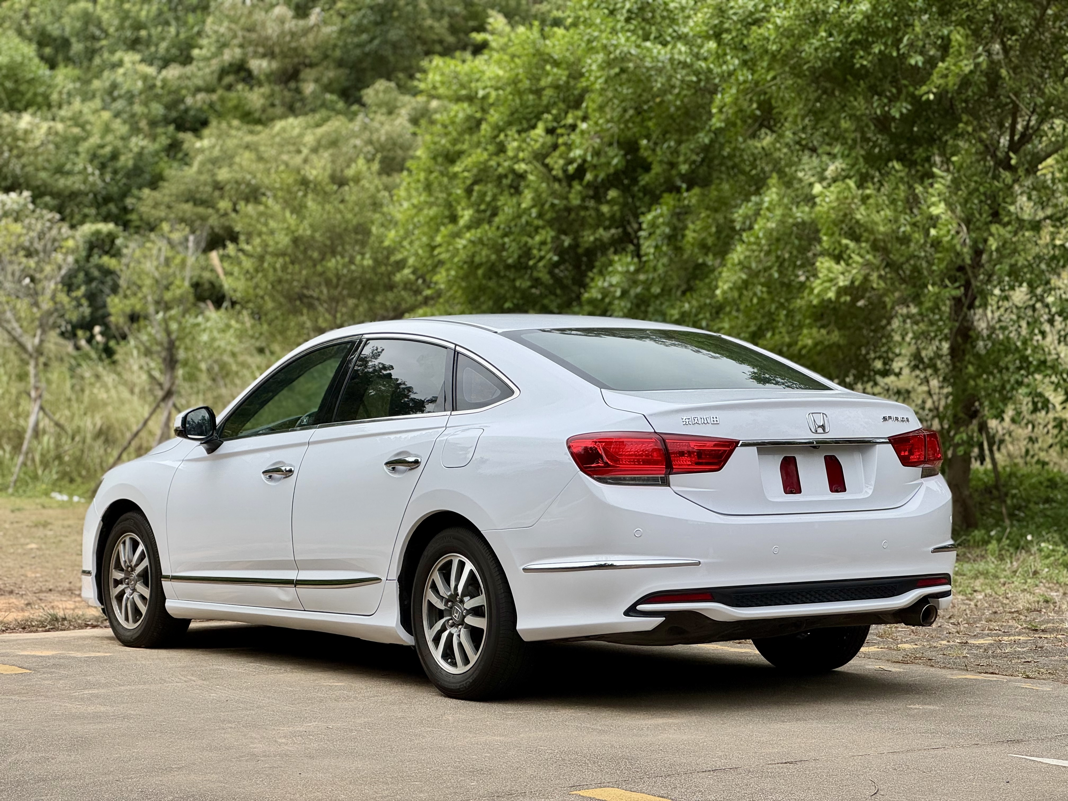 Honda Spirior 2017 صورة سيارة #5