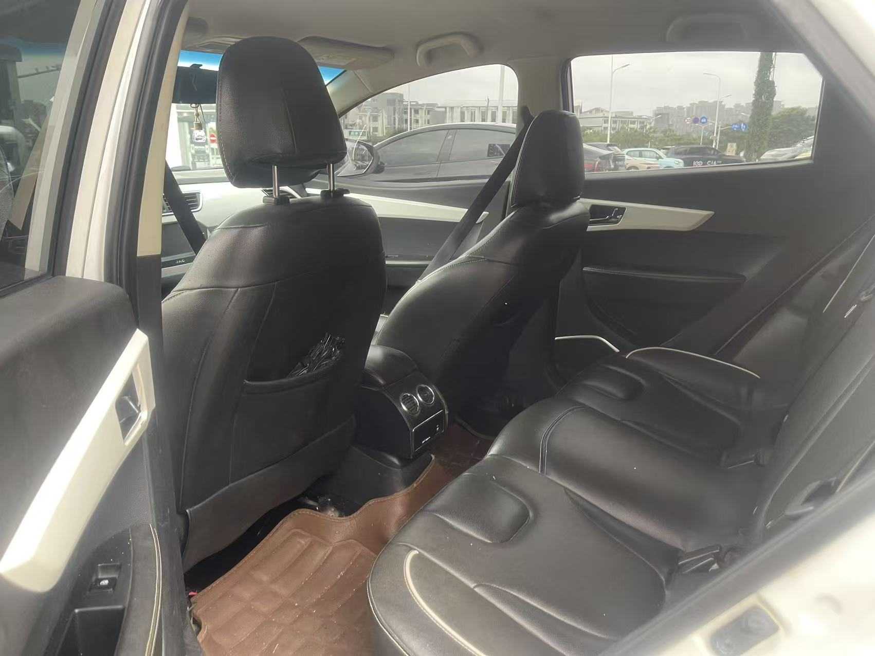 JAC 2016 #5 JAC 2016 car image #5