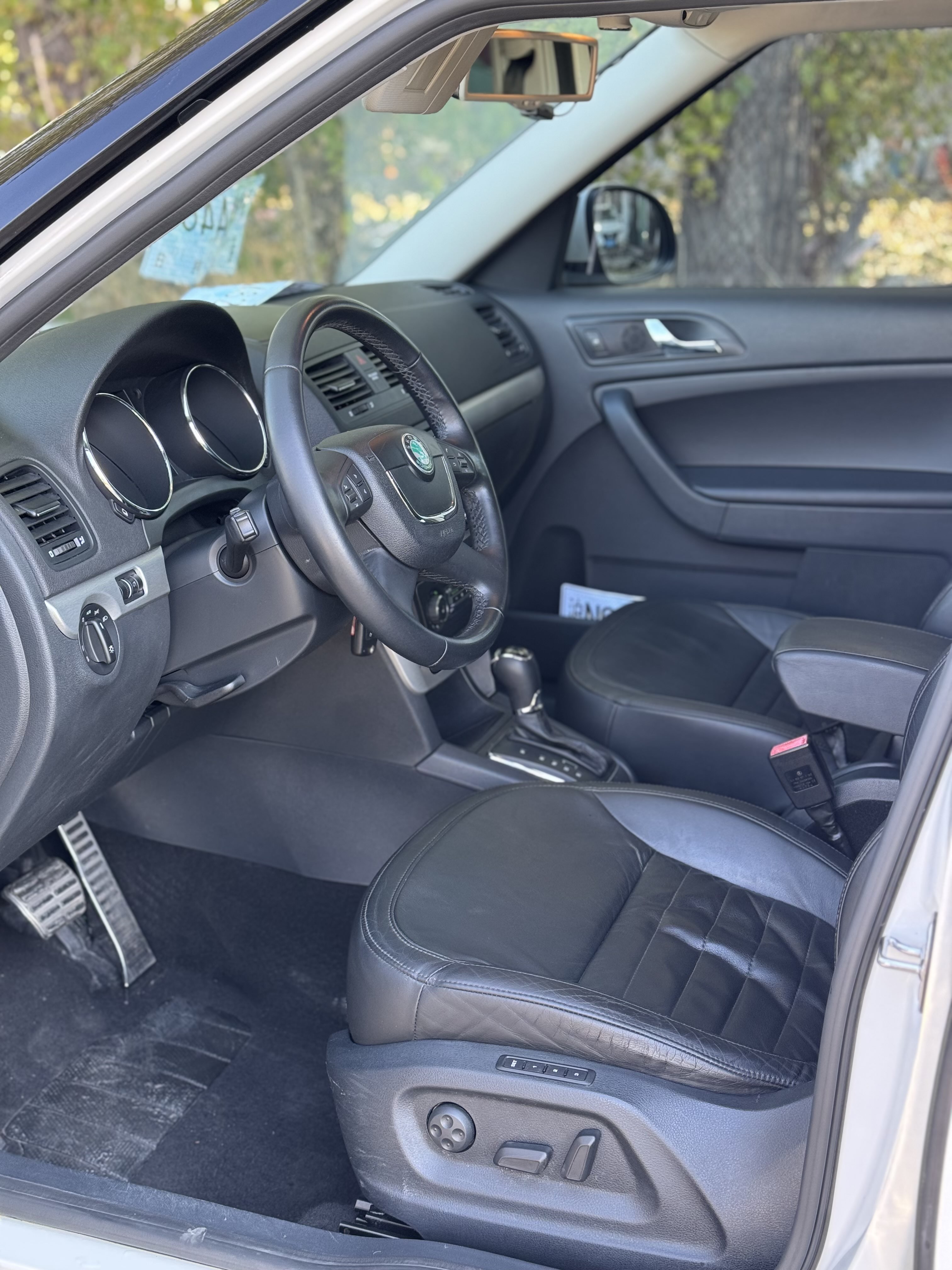 Skoda Yeti (Imported) 2014 صورة سيارة #5