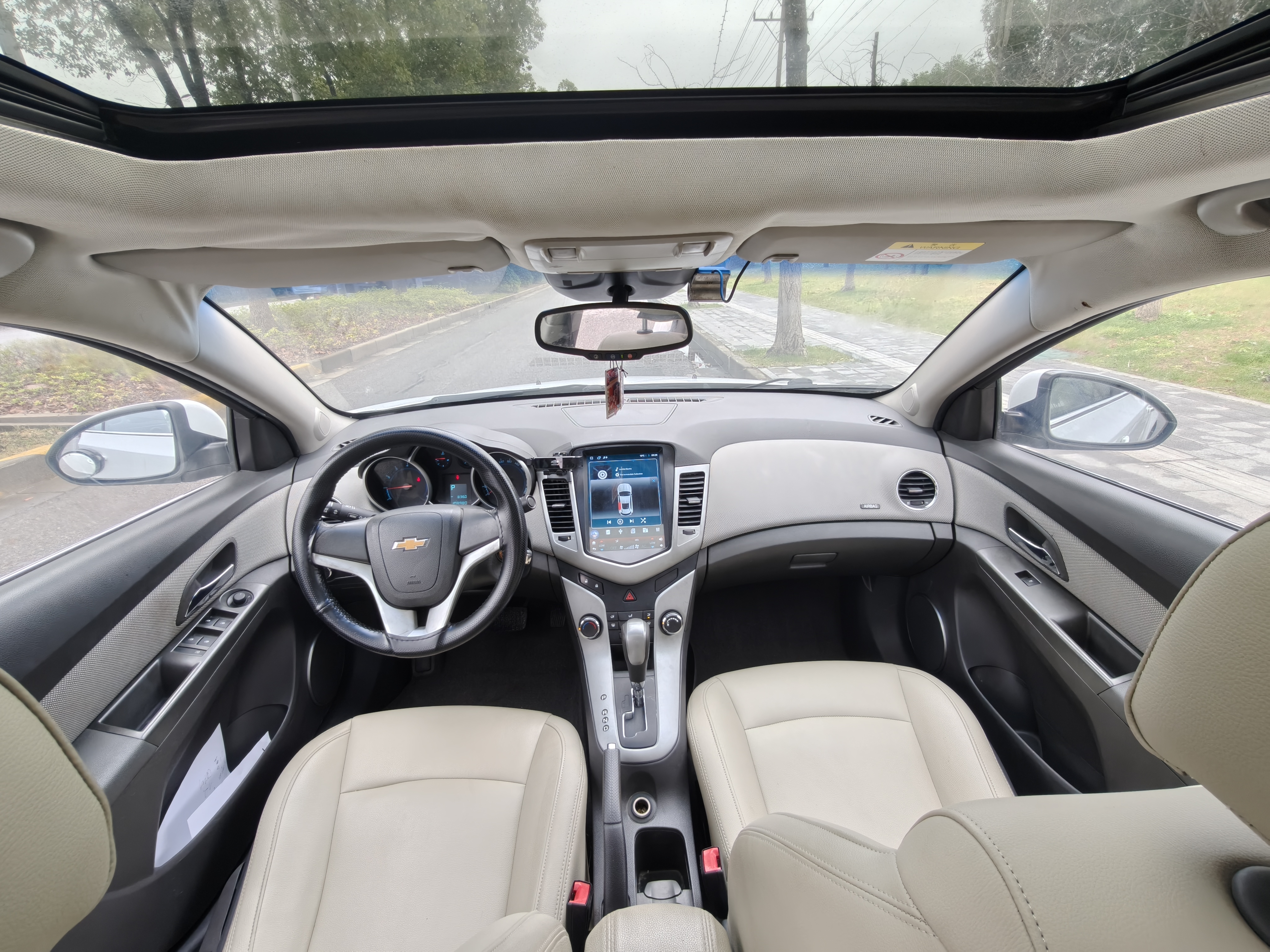 Chevrolet Cruze 2014 immagine di auto #5