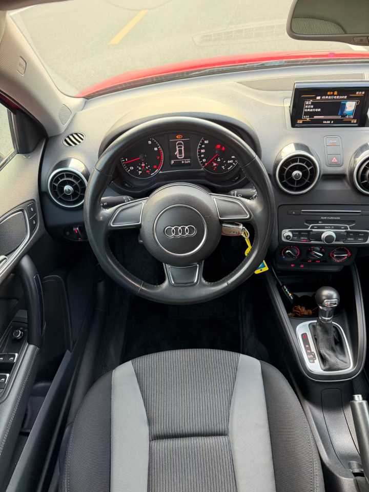 Audi A1 2016 car image #5