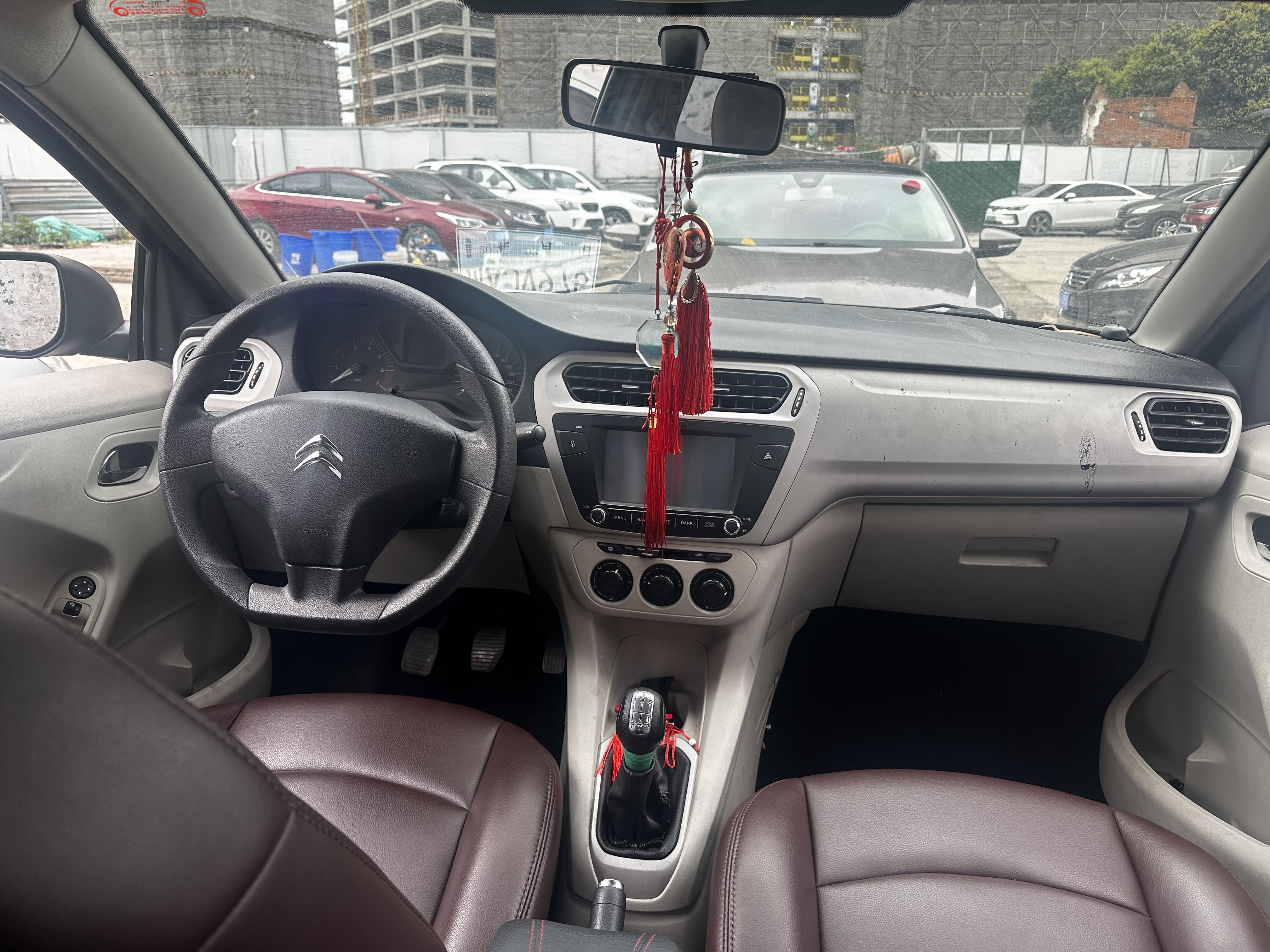 Citroen C-Elysée 2014 imagem de carro #5