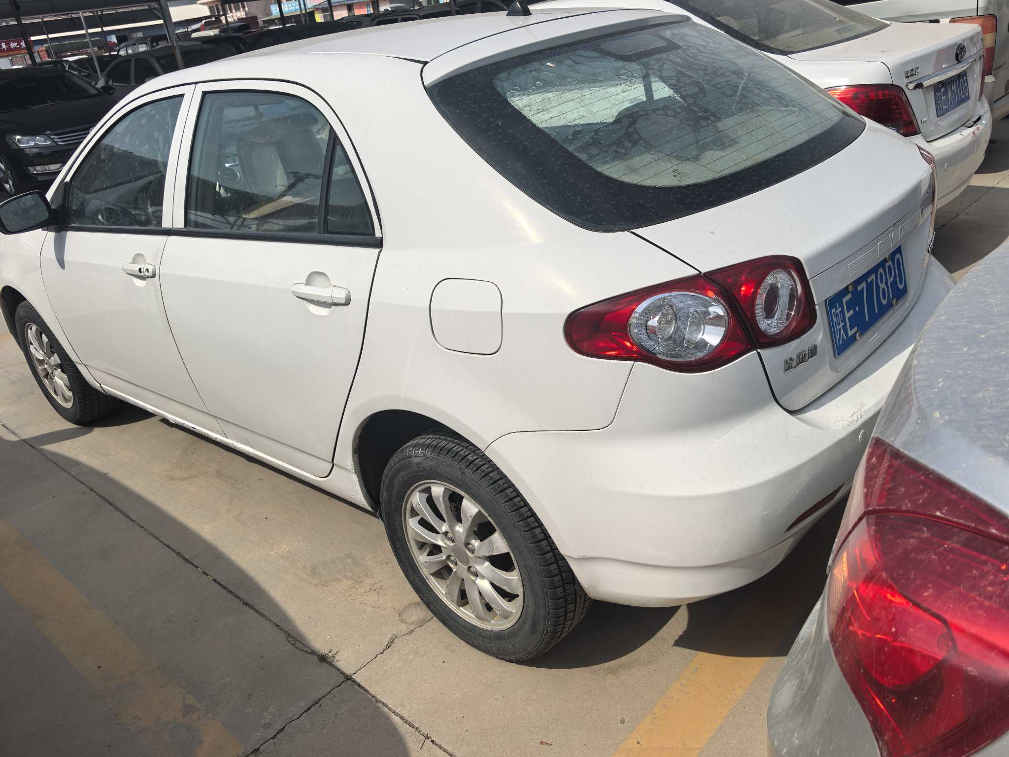 BYD G3R 2012 immagine di auto #5