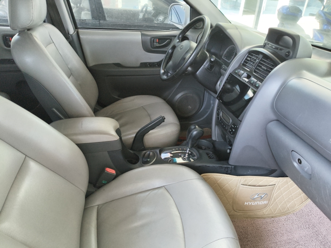 Hyundai Tucson (Imported) 2005 #5 Hyundai Tucson (Imported) 2005 car image #5