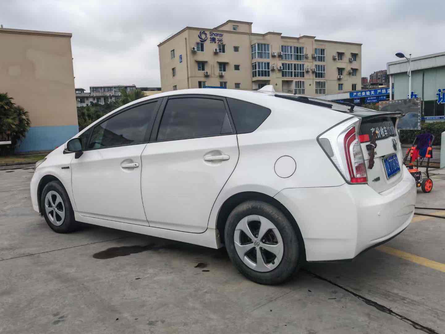 Toyota Prius 2013 car image #5