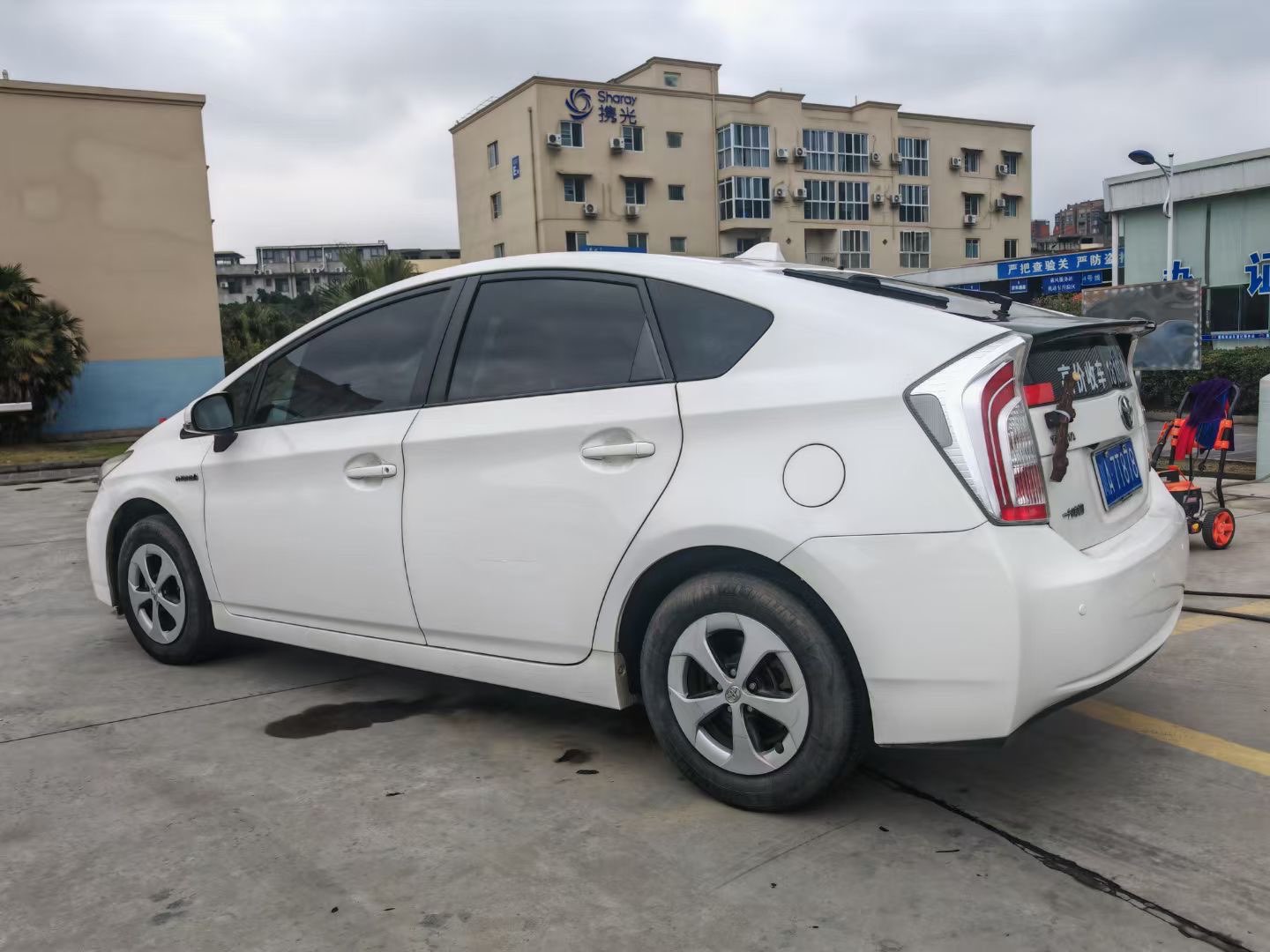 Toyota Prius 2013 car image #5