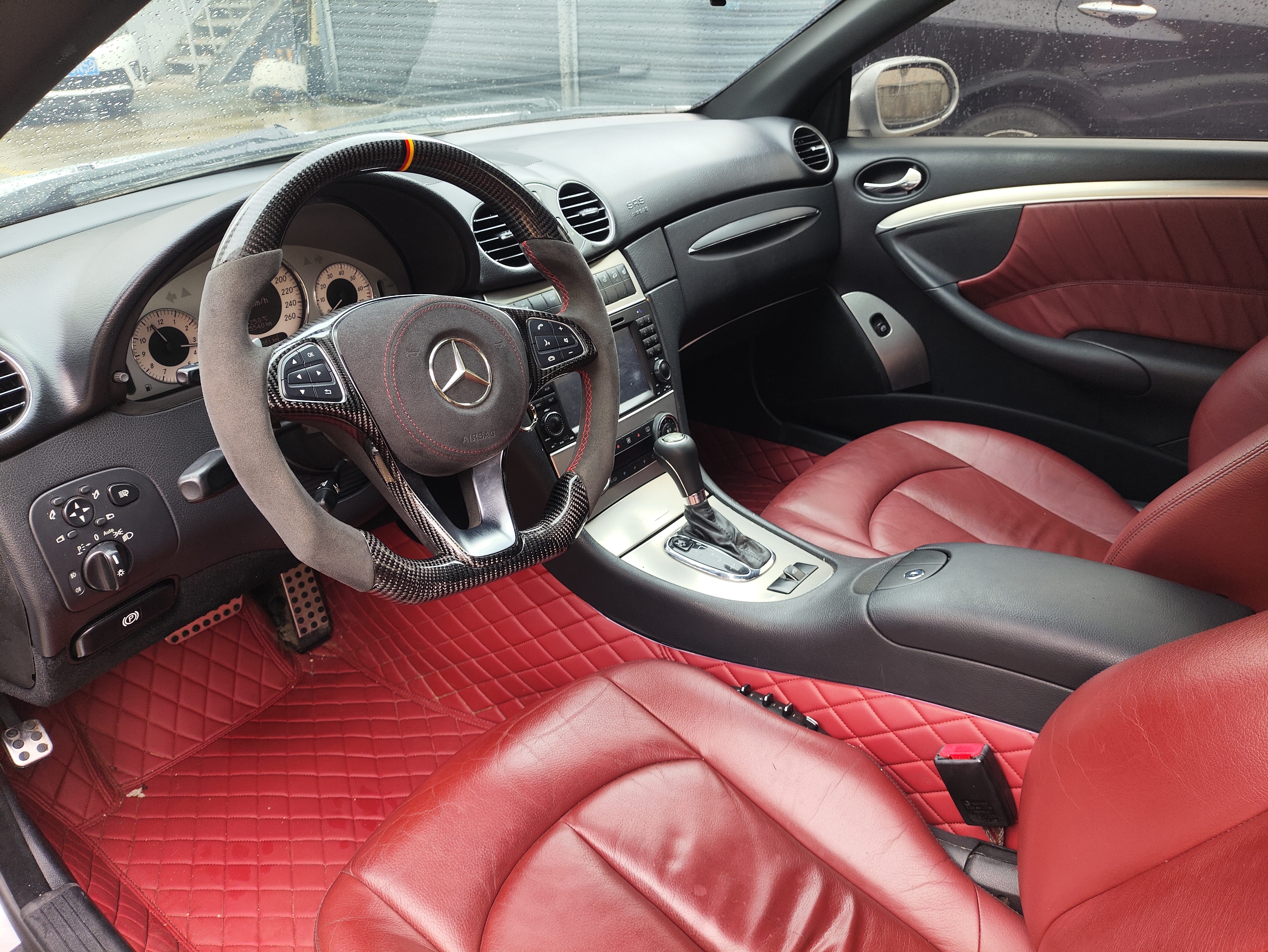 Mercedes-Benz CLK Class 2007 car image #5