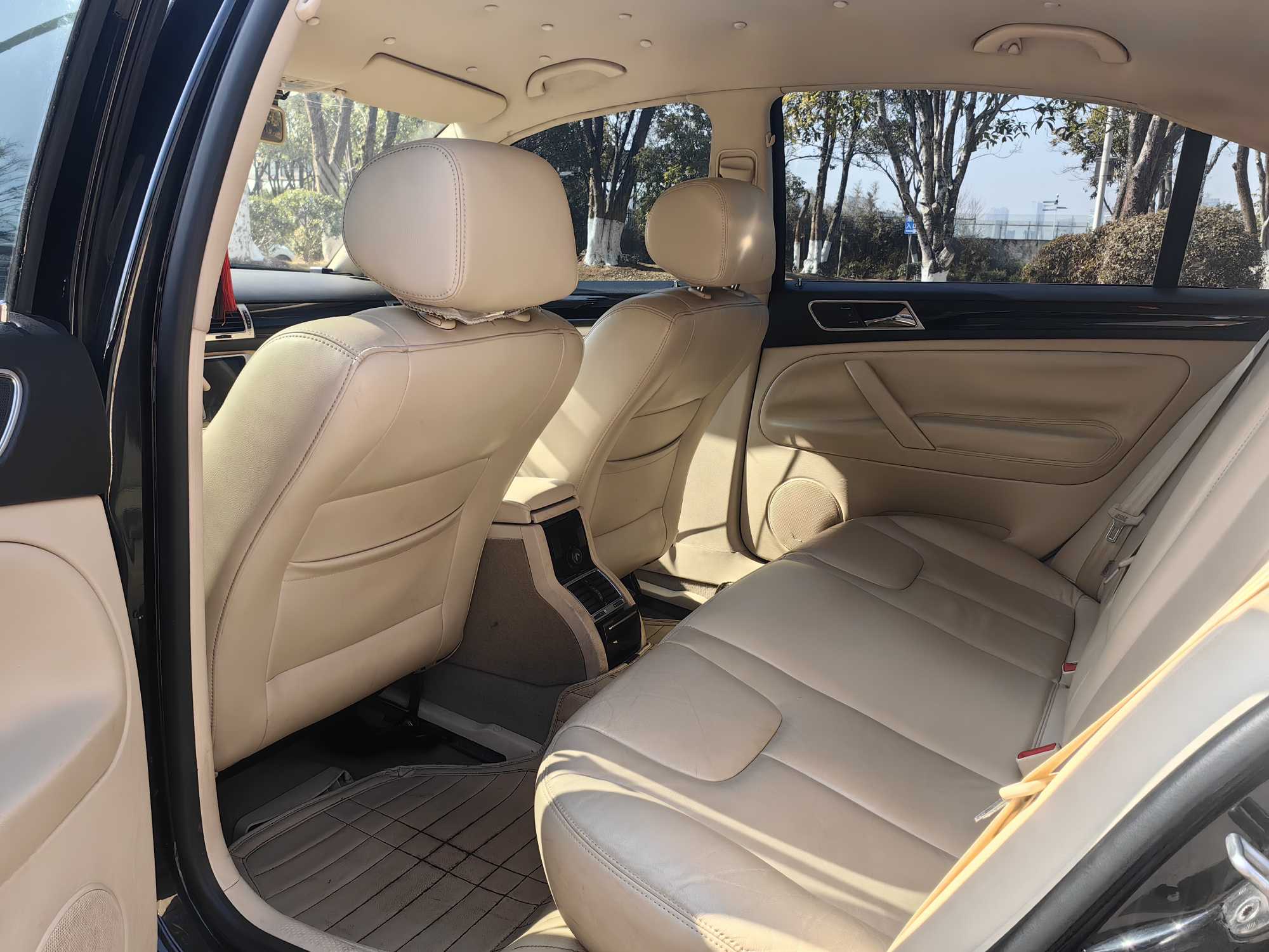 Volkswagen Passat Lingyu 2012 car image #5